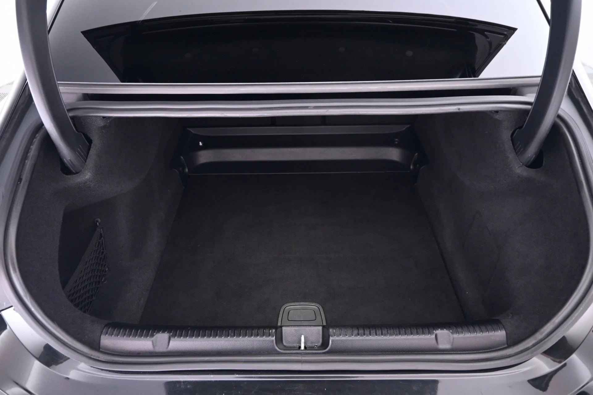 Car Image - vvV9lfCXcWI4wRsFN7Plo