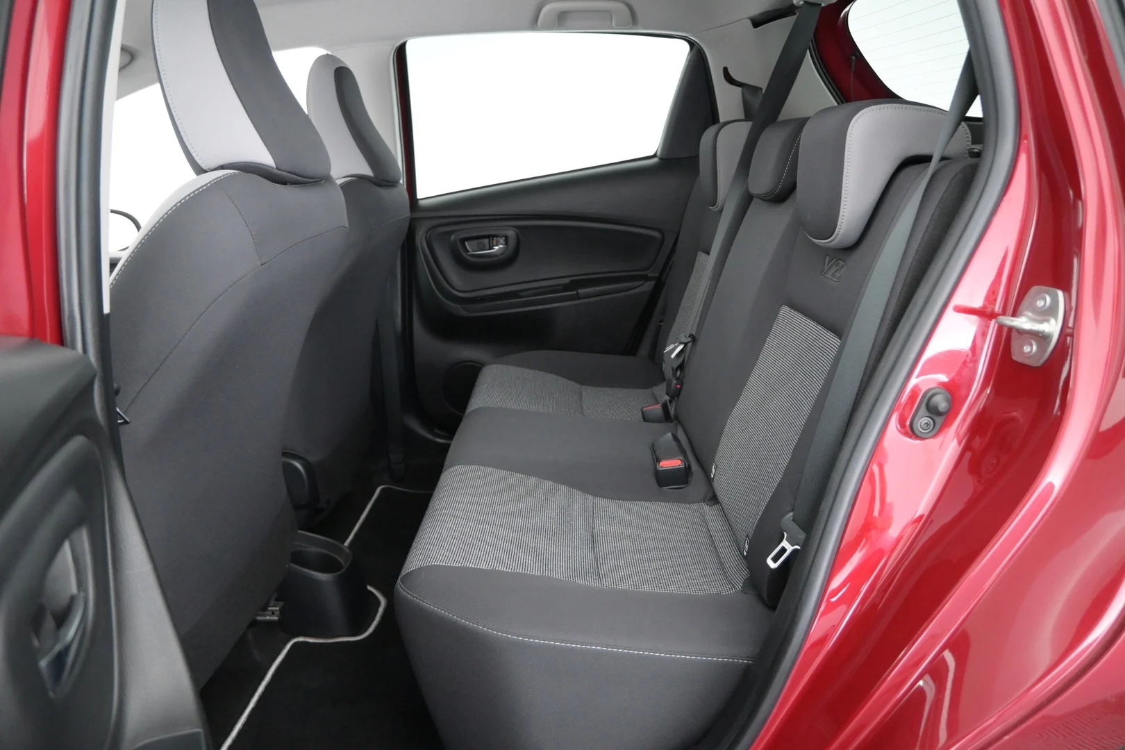 Car Image - 6MUoo0UofYC7e4LaxioKNa