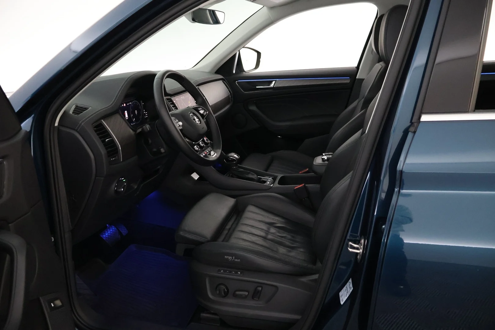 Car Image - 3HtbYTk53HYAIHAaSRhP4G