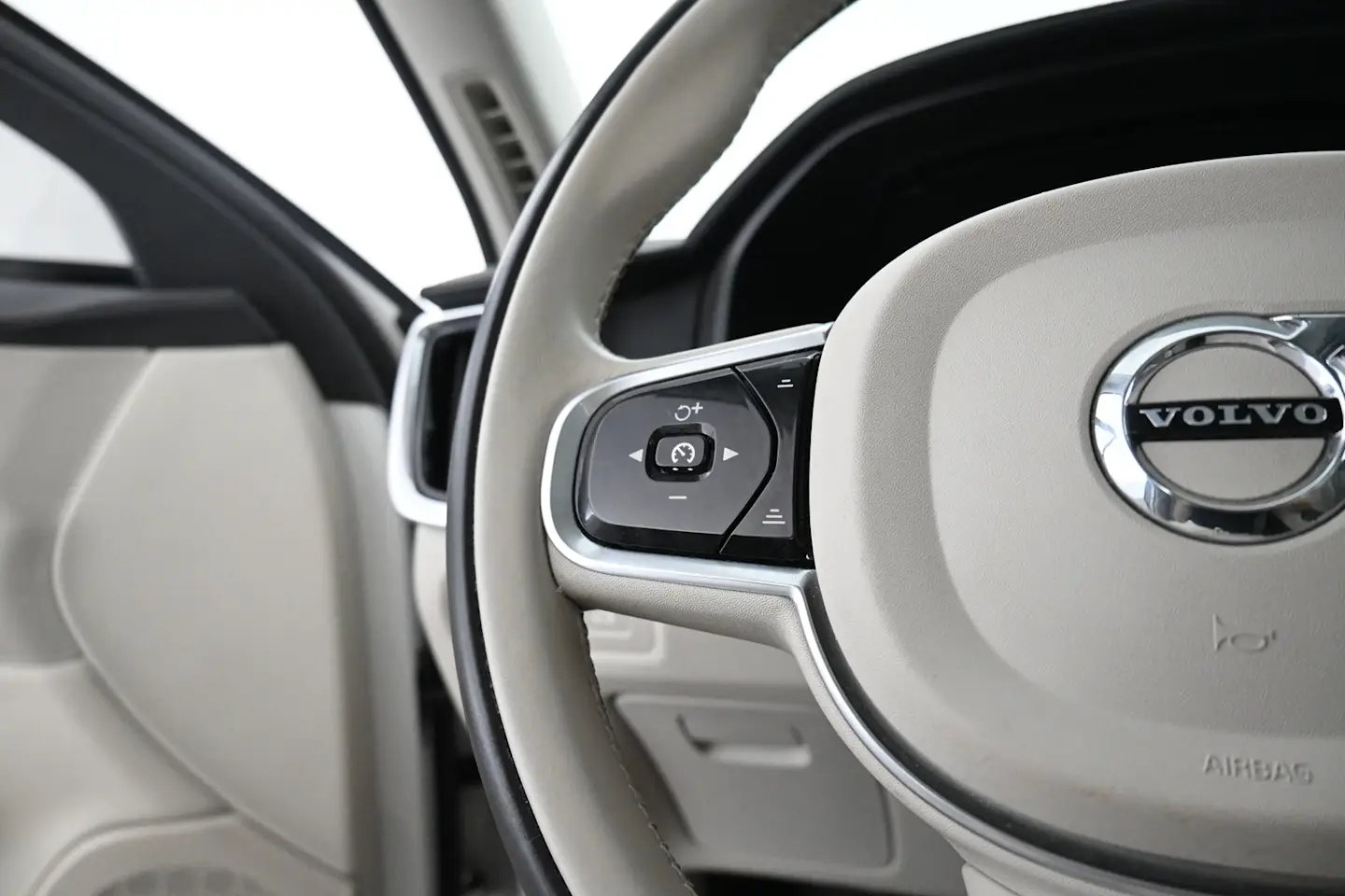 Car Image - 7q259ihz14H1UPdQYlR67M