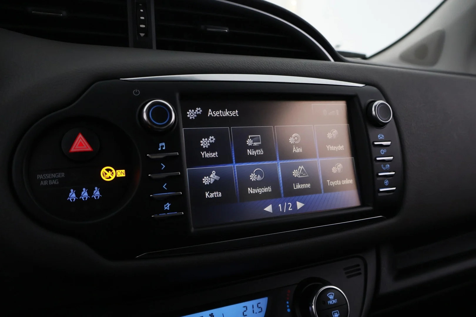 Car Image - kVxtlrVCa7sV8DR9rTwZ4