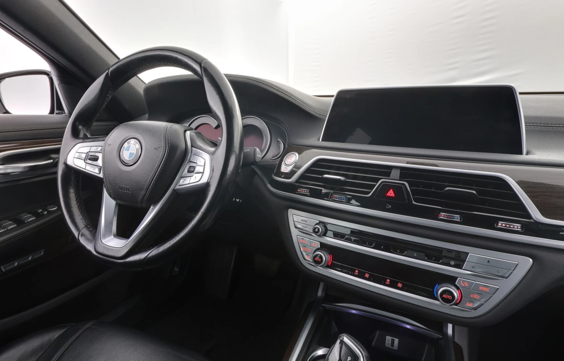 Car Image - 3dT4g4LcPcspqPgSuCKoie