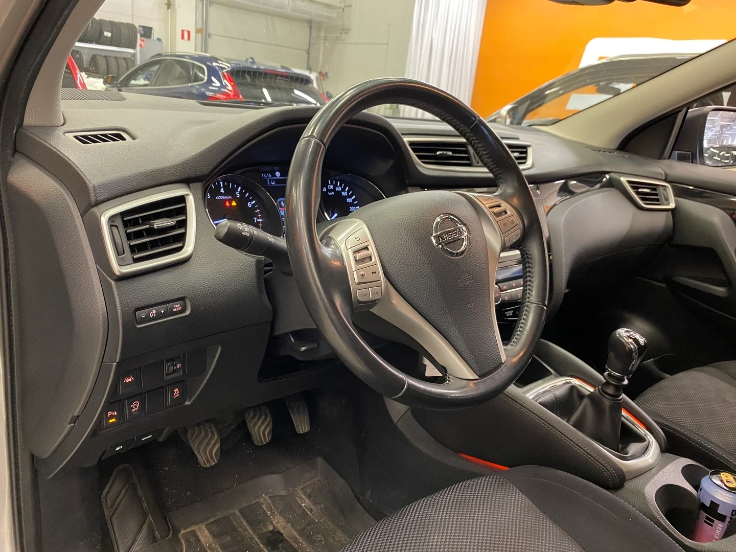 Car Image - 2A90p5dL8l2d5QWbeUHCfS