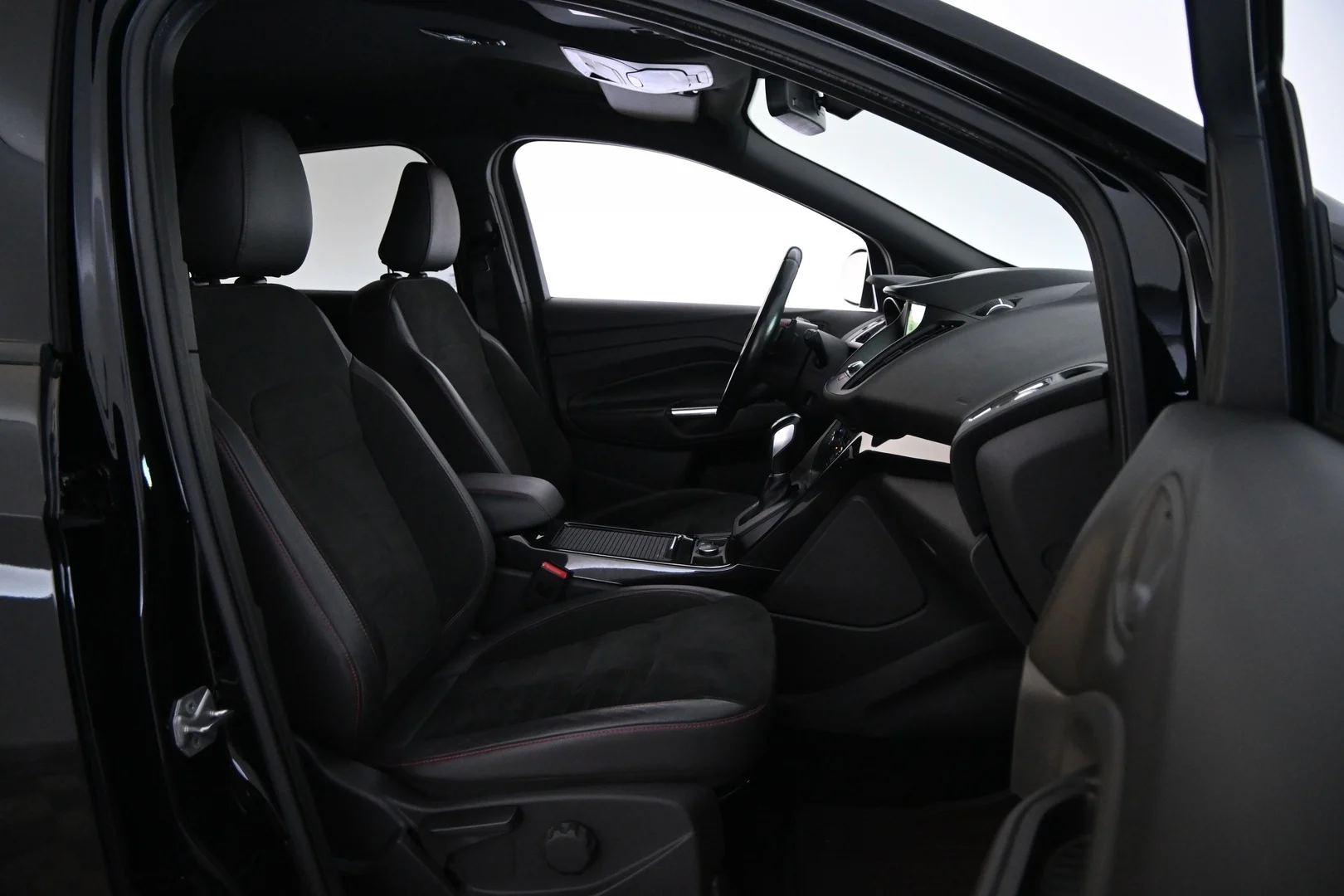Car Image - 279gTtFtvm3SvEPm4j1mkm