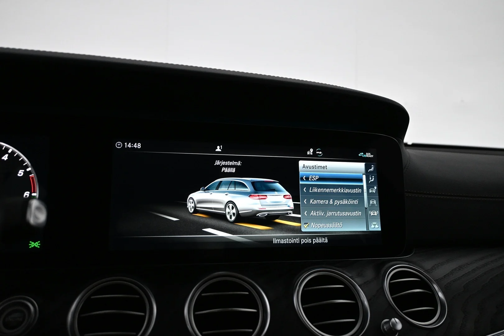 Car Image - 2beThZ2RBVbhfVoxBgBshF