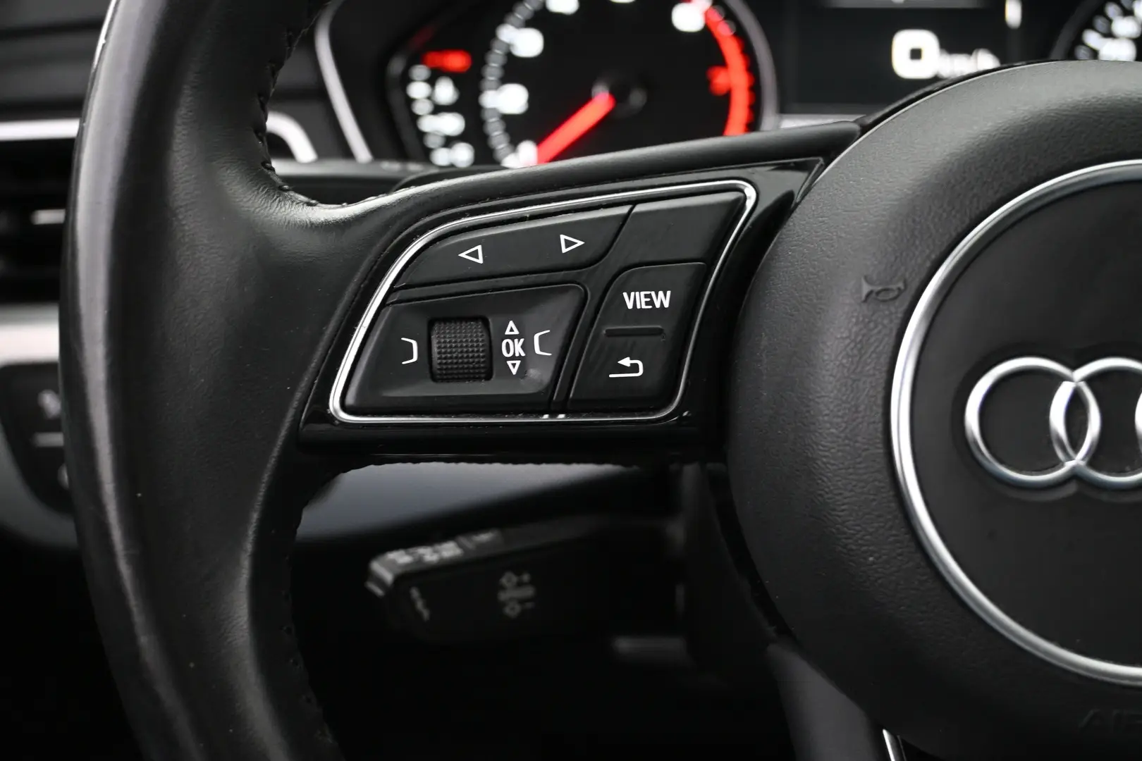 Car Image - 4mou1n02r5yBX0NupOx8mc