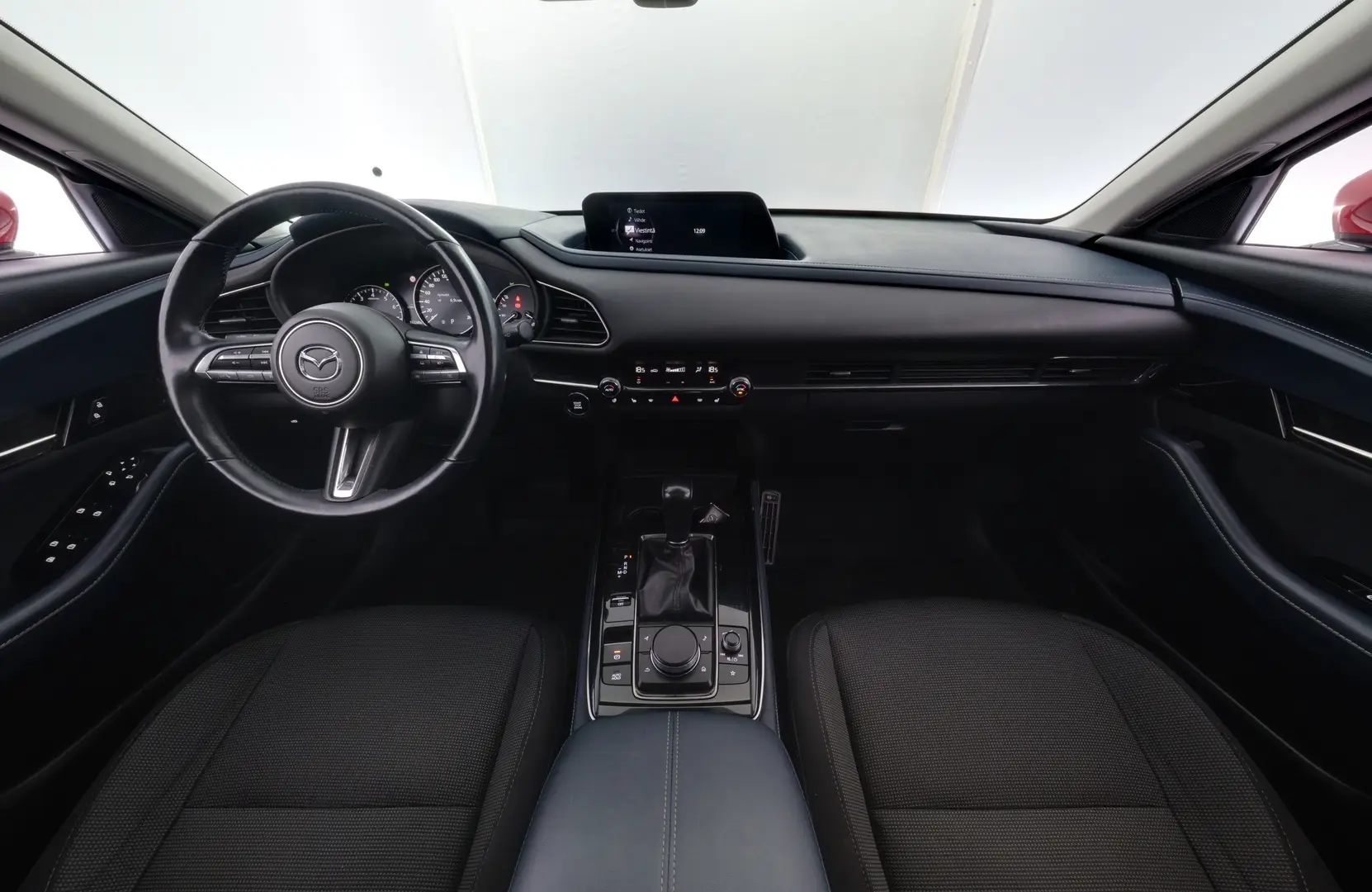 Car Image - Aj5P9XmHDsNuKAKDMcPtd