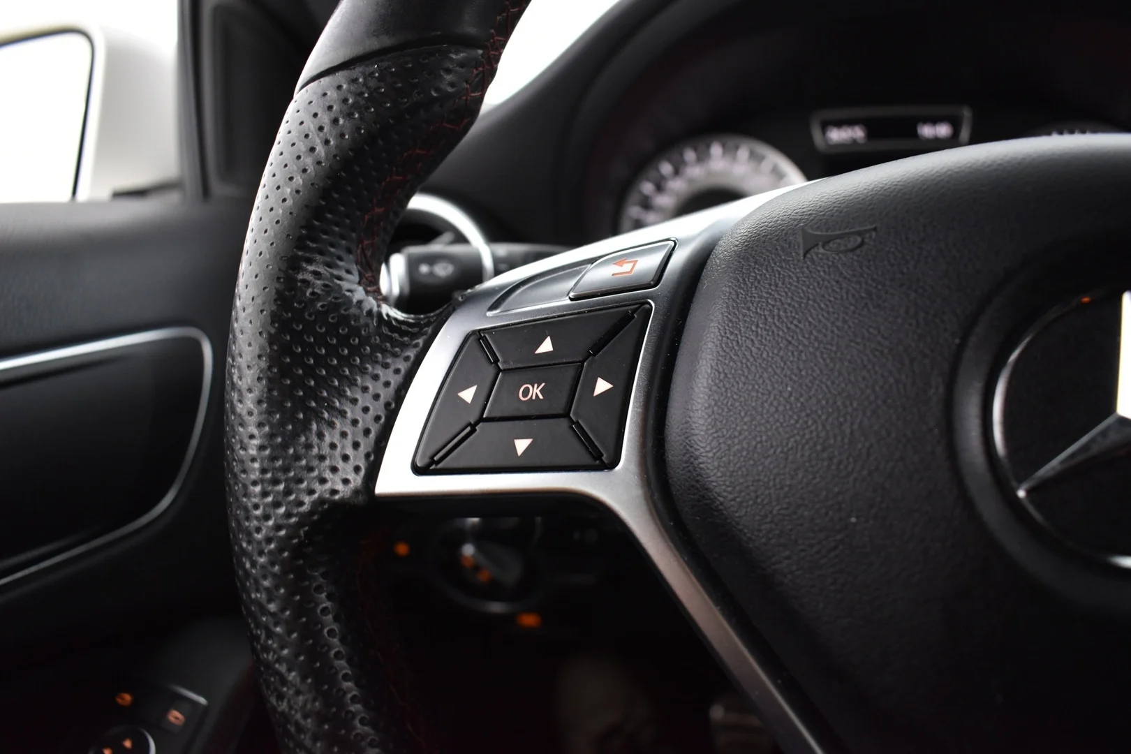 Car Image - 5mWBwxLvBokE5qA2UmRNis