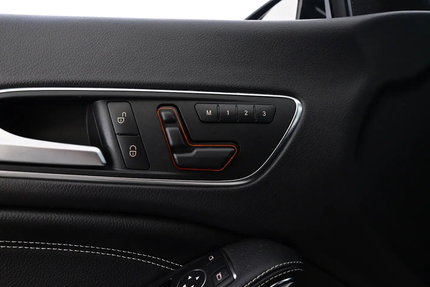 Car Image - 4cNpMp9xF5r84CnkPk3E1e