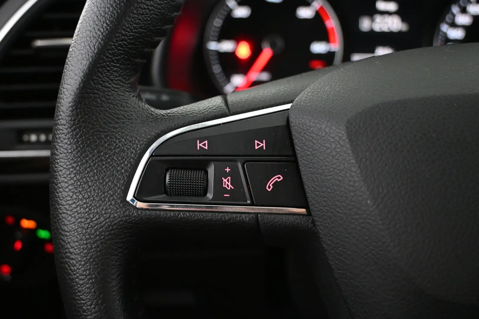 Car Image - unOrxLMJaQiVYbQk1Zr5c