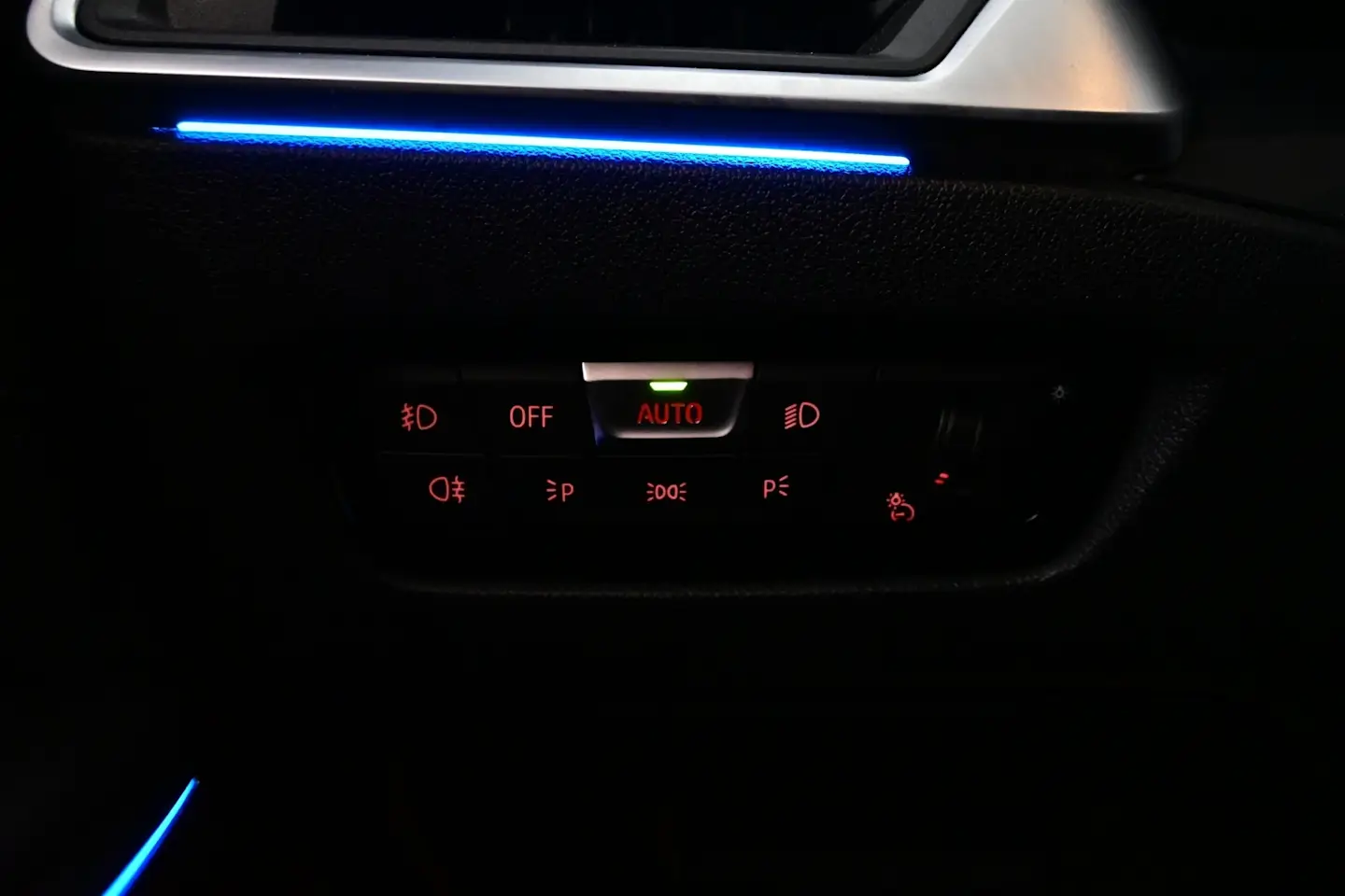Car Image - 3H4Kax47cT0re2UawNp1Ph