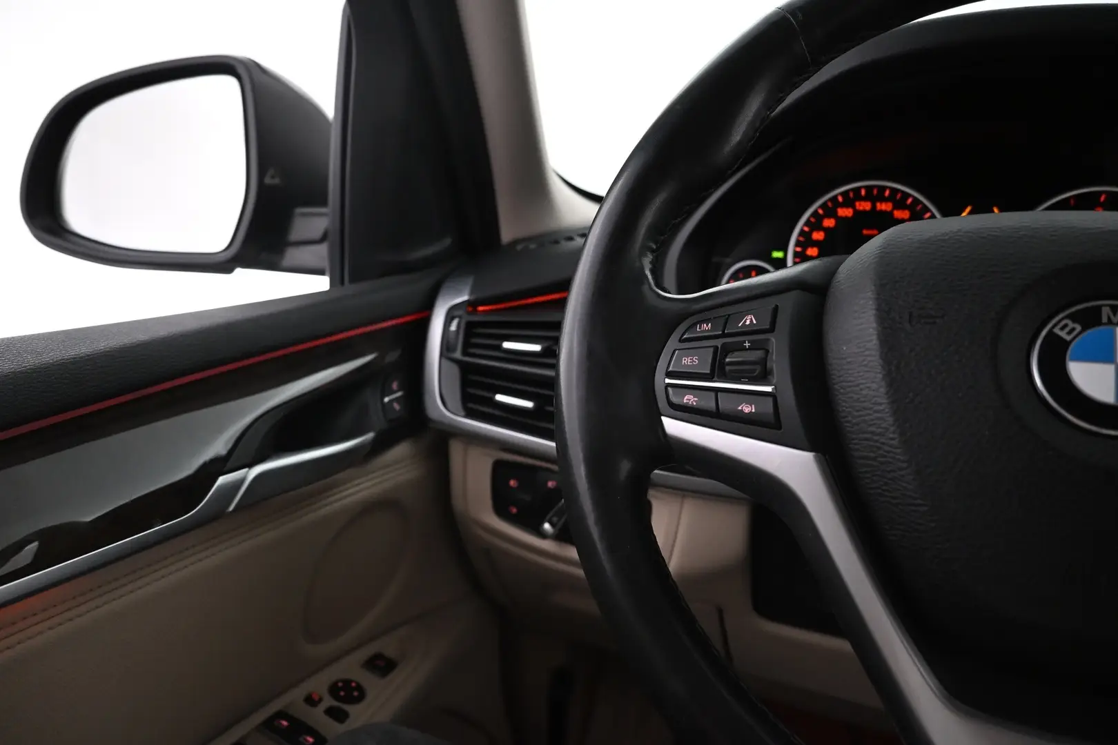 Car Image - 5RQV5KTYkrbj3Ra0HDqlwc