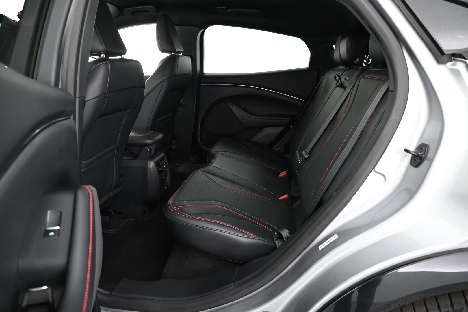 Car Image - 5qER6CVxRWeAuLSqeoOP3Y