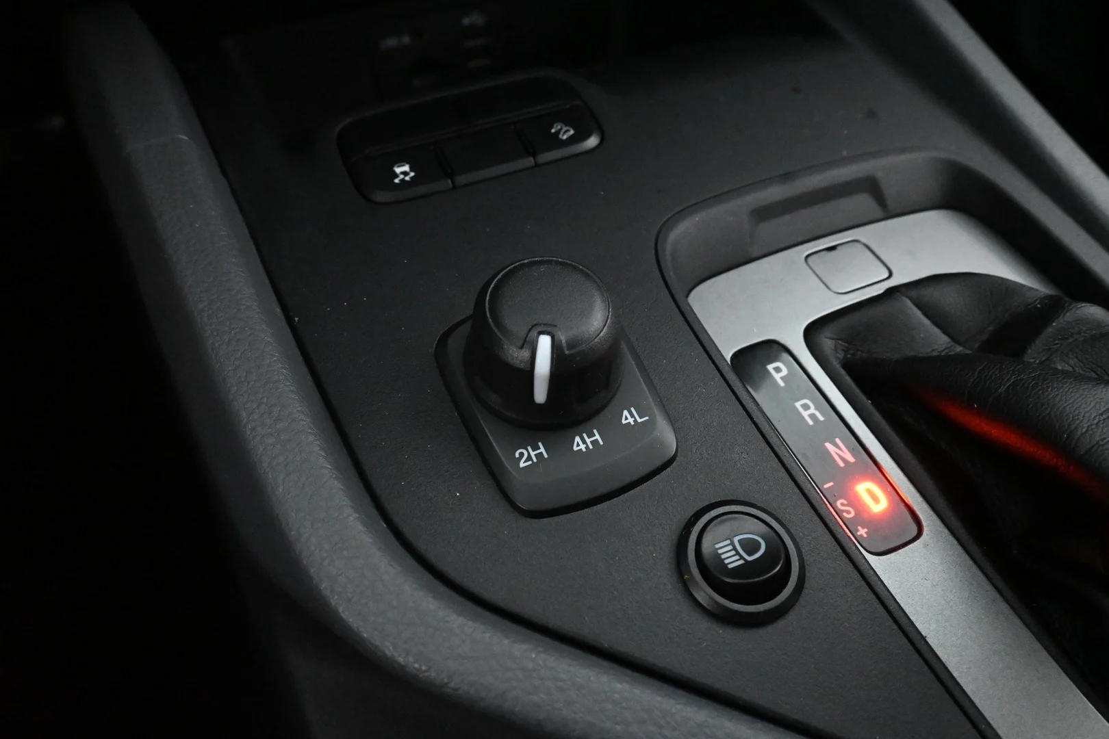 Car Image - 1M2gSHEnkyhXWQ3jFSkHG6