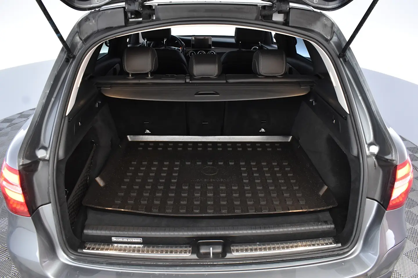 Car Image - 7HQq3MOQRnGI3ByDvxHblg