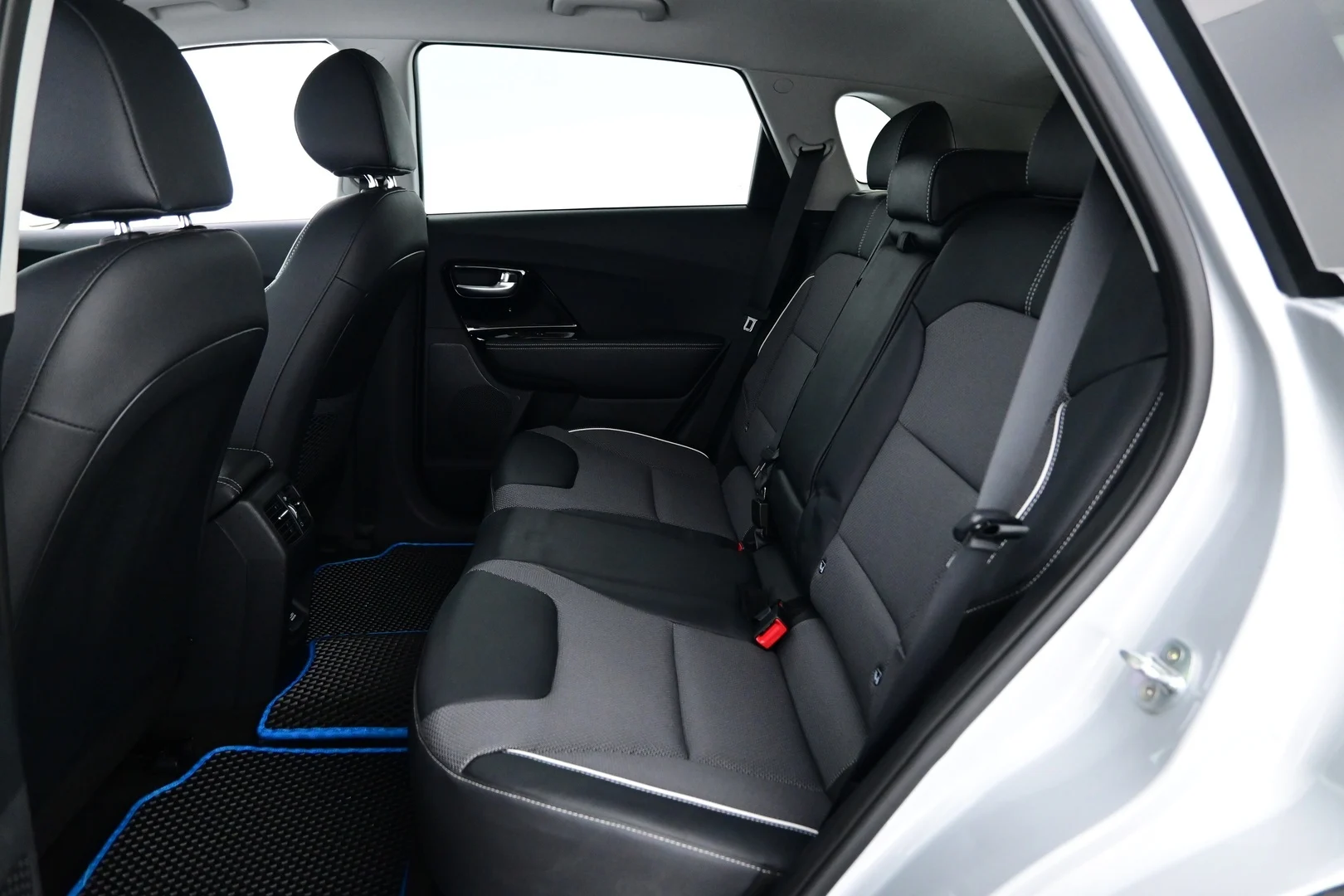 Car Image - 23Grc5Pz0xxhA60A4Ghab1