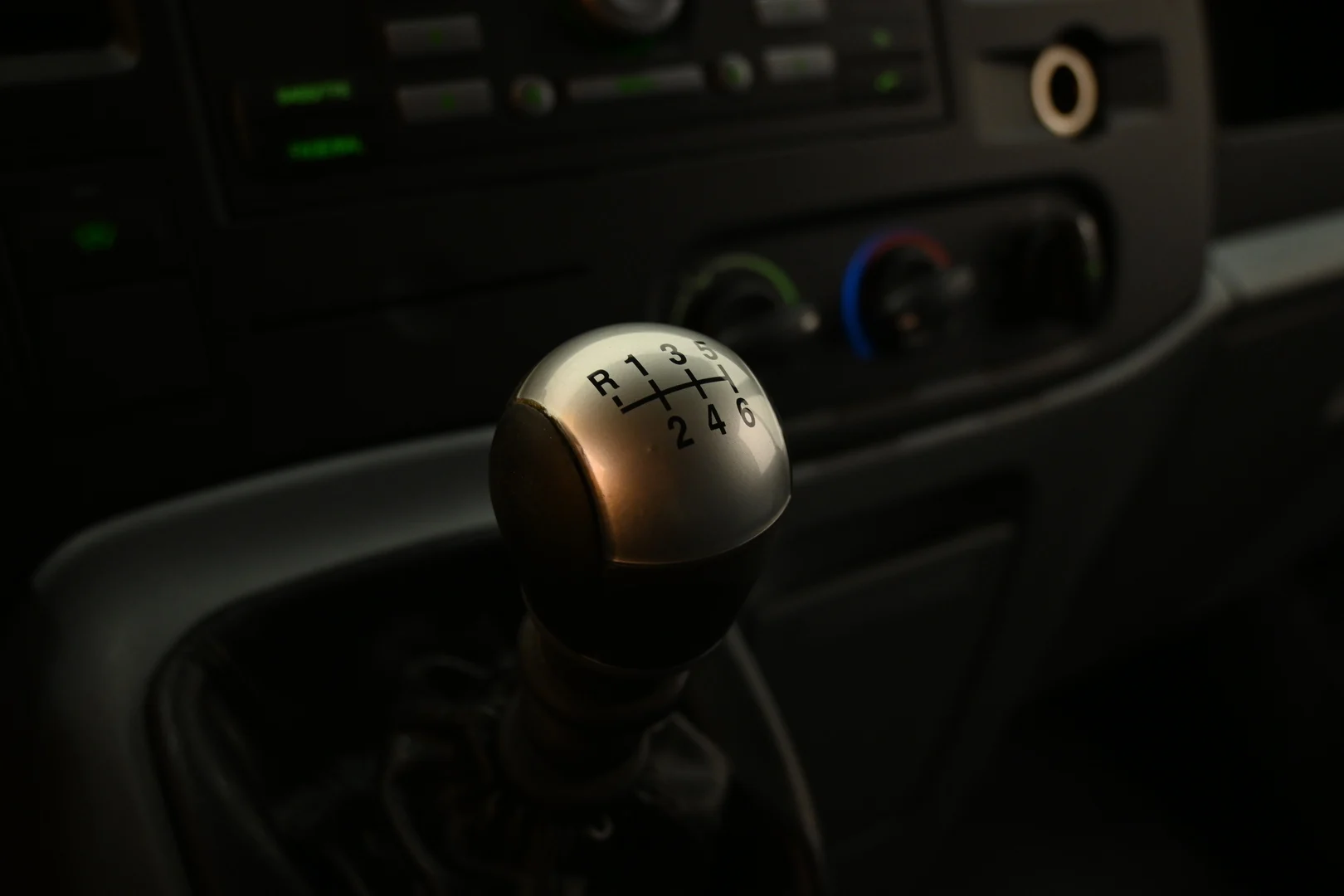 Car Image - 3A0r40T7KfcoqYMOGpaFvo