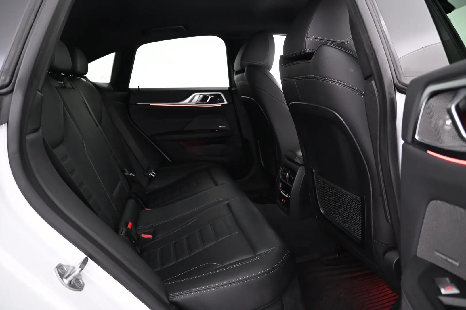 Car Image - 3pIQgeOYHEHAcecIb4hn3y