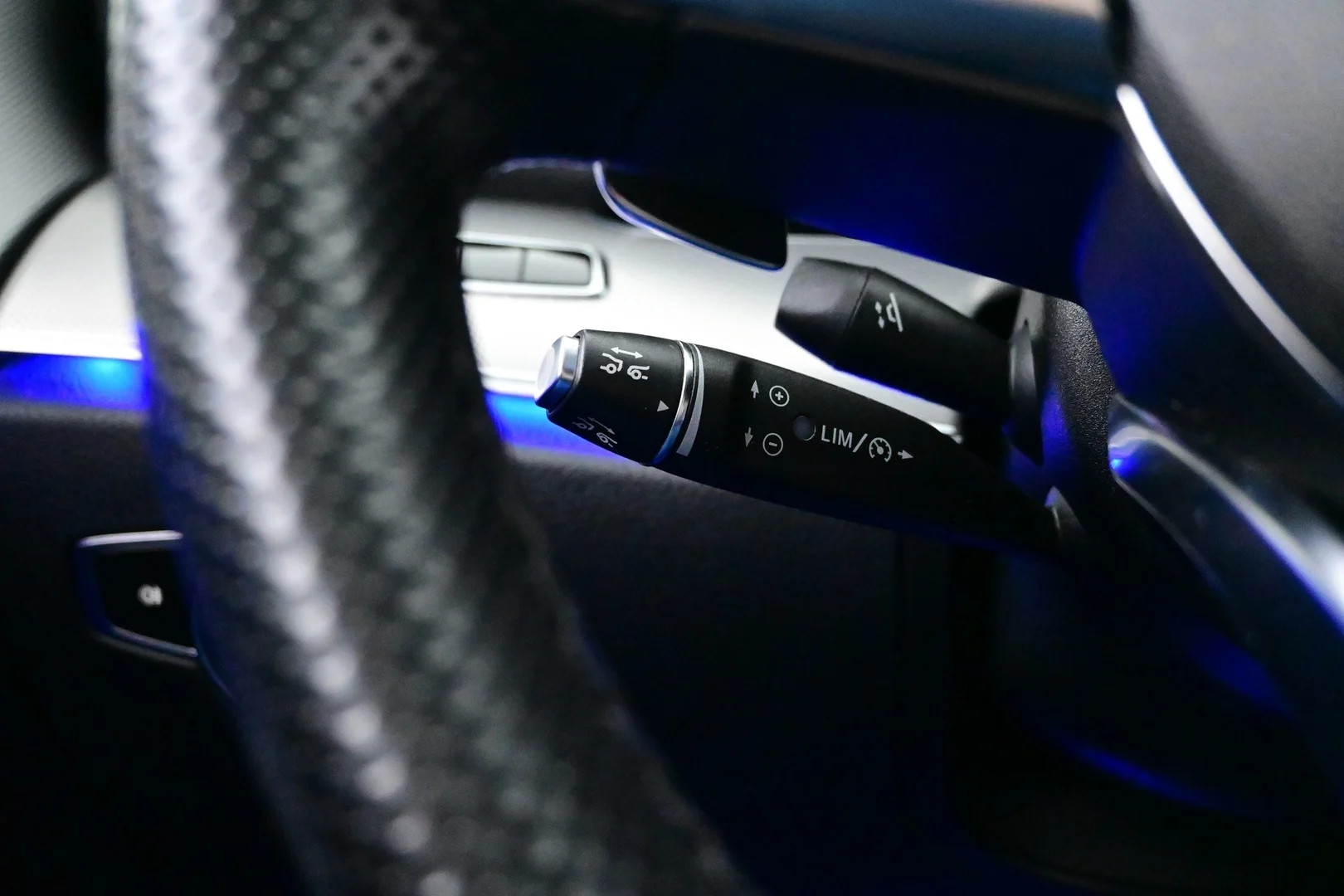 Car Image - 7EoH0f5BAm6Jyza0awTajT