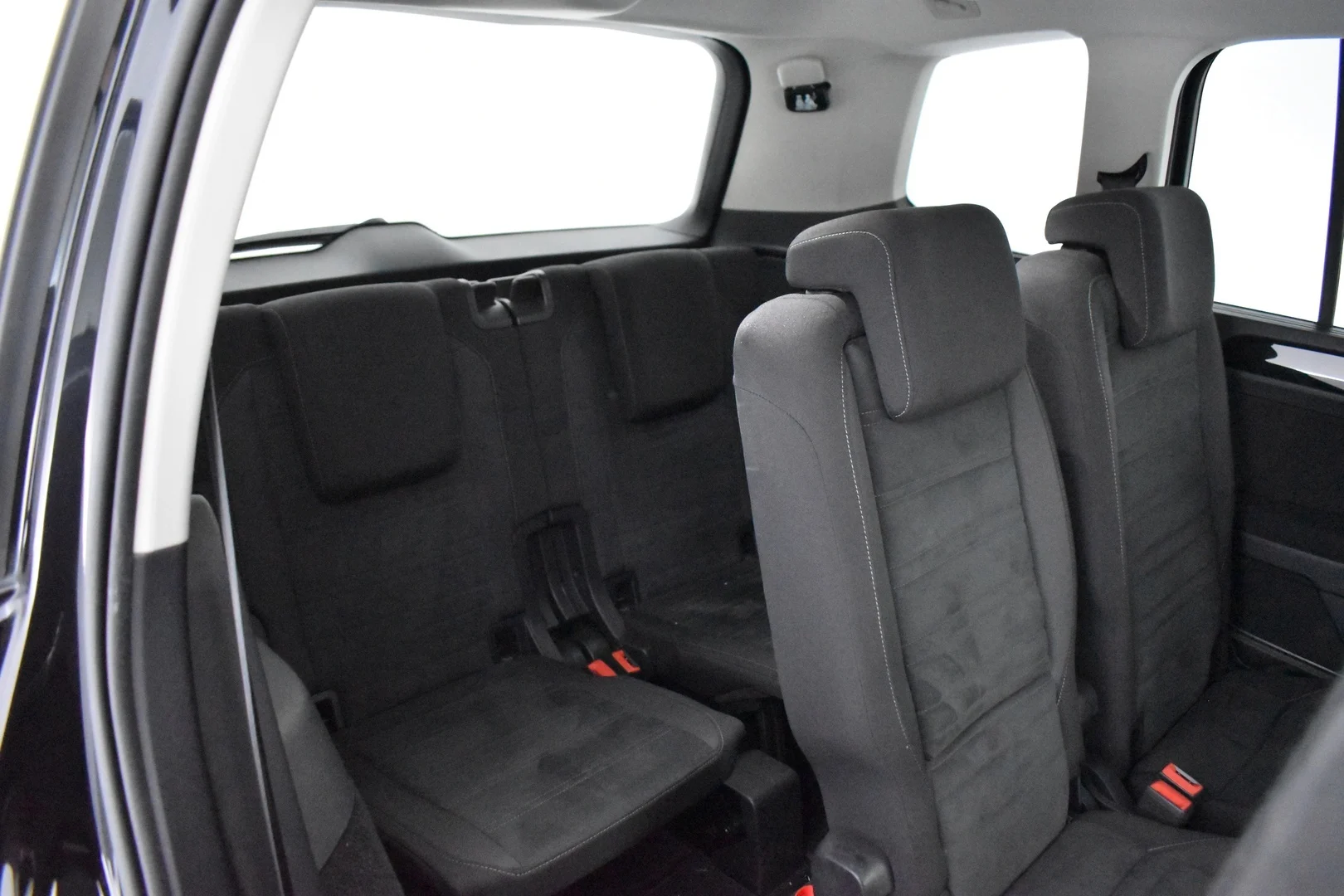 Car Image - 2YJWTf0rpwVoiyKmxI0NEu