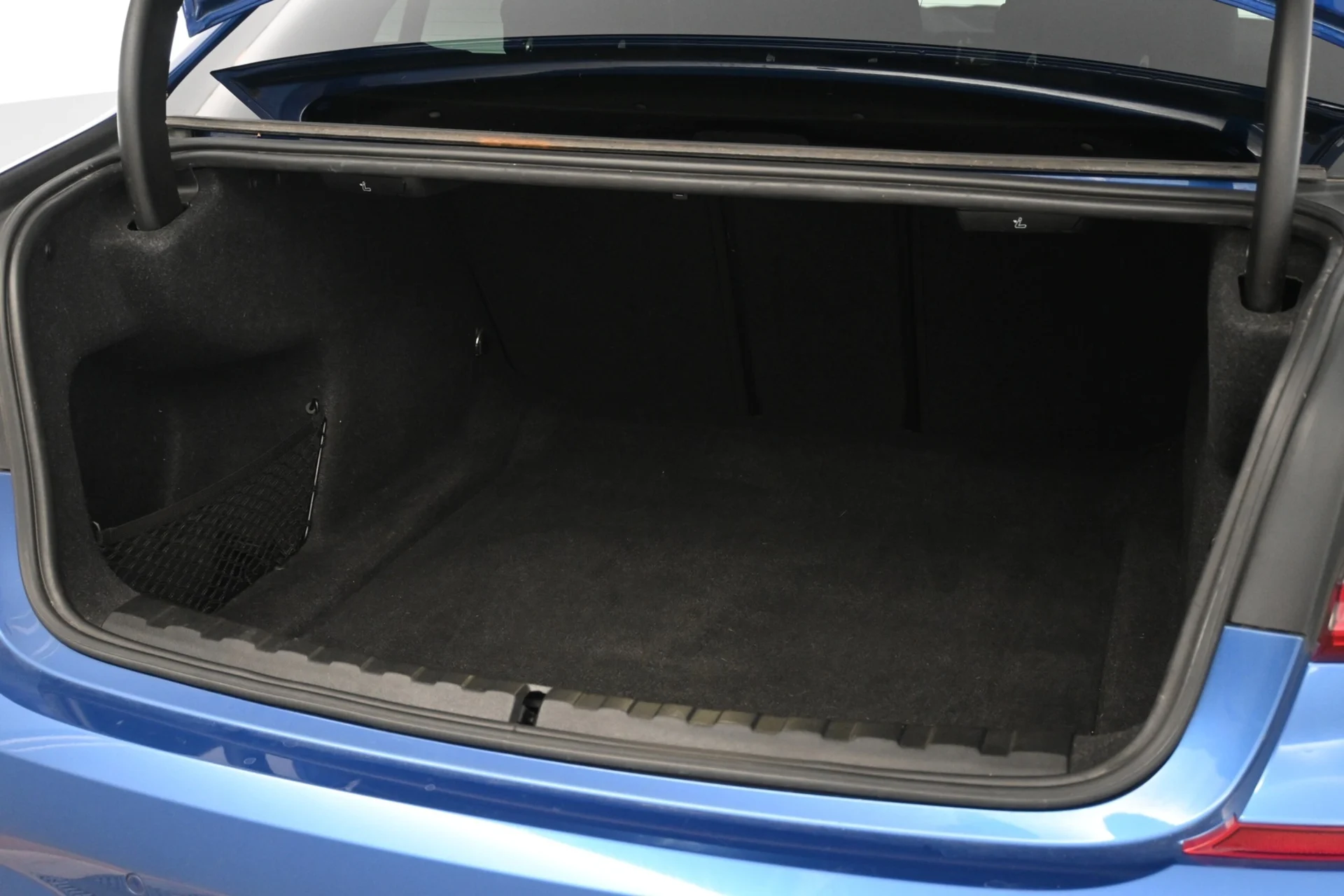 Car Image - 2f12cW4Nx5YHj1pMw3jhgX