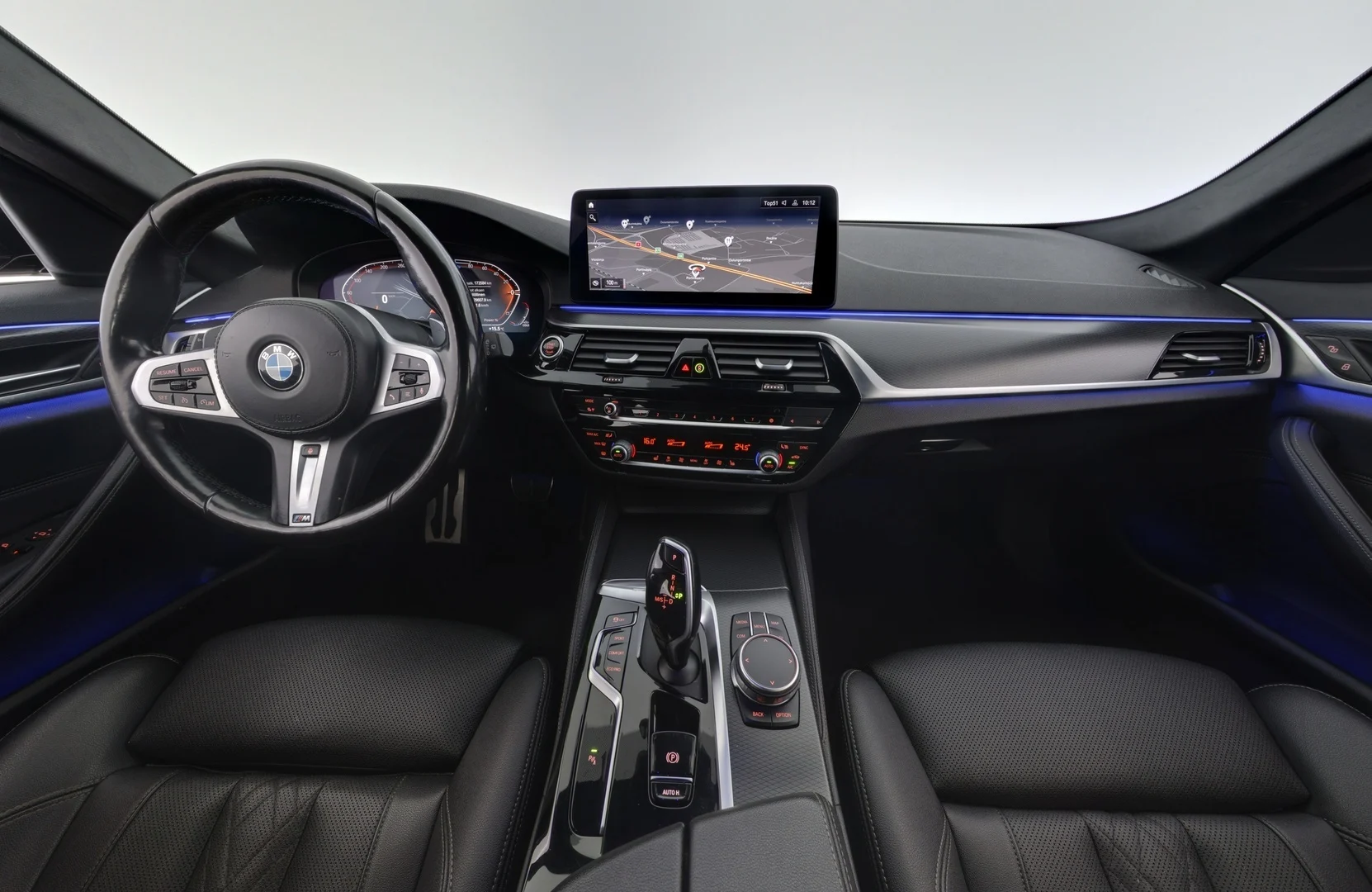 Car Image - 4D7ZVxXGTz6r8SPDL5Wg8