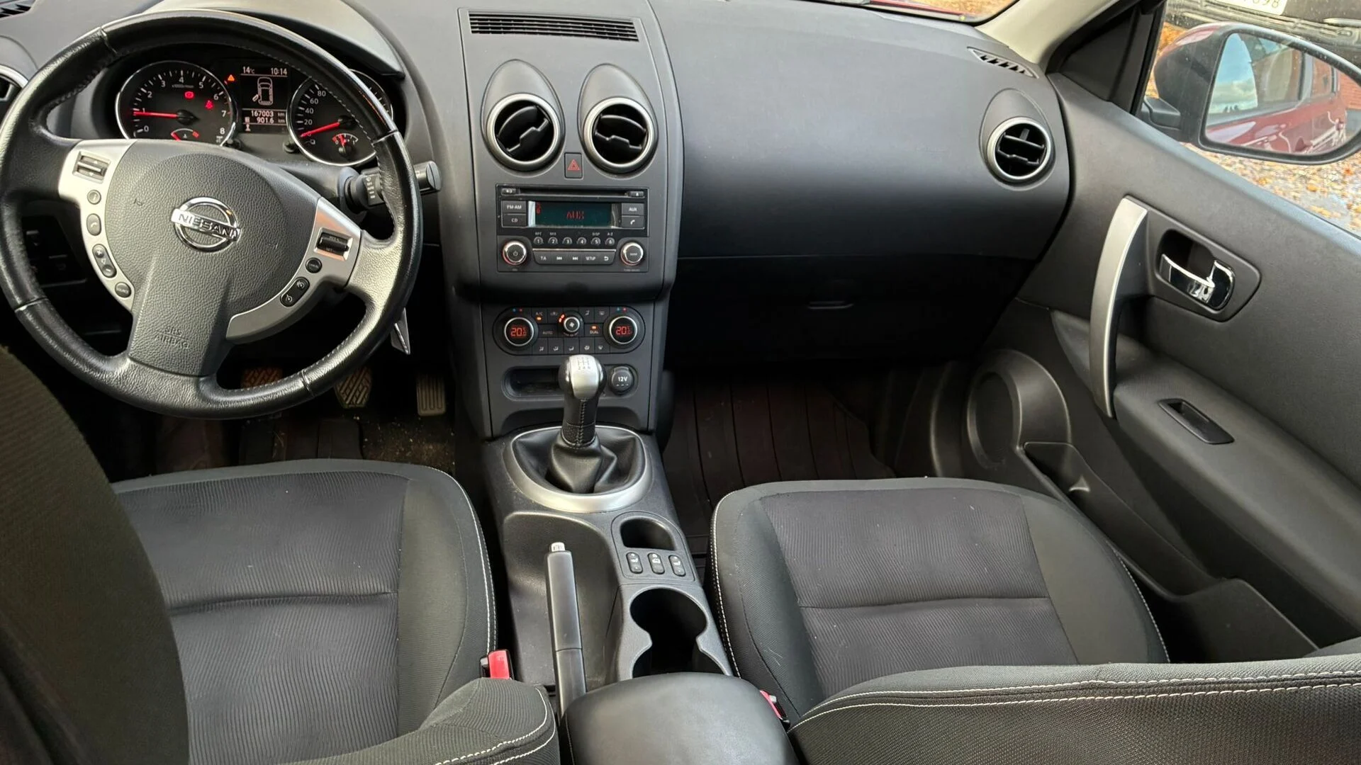Car Image - dXt7DXX5duZHrSJi2nNaE