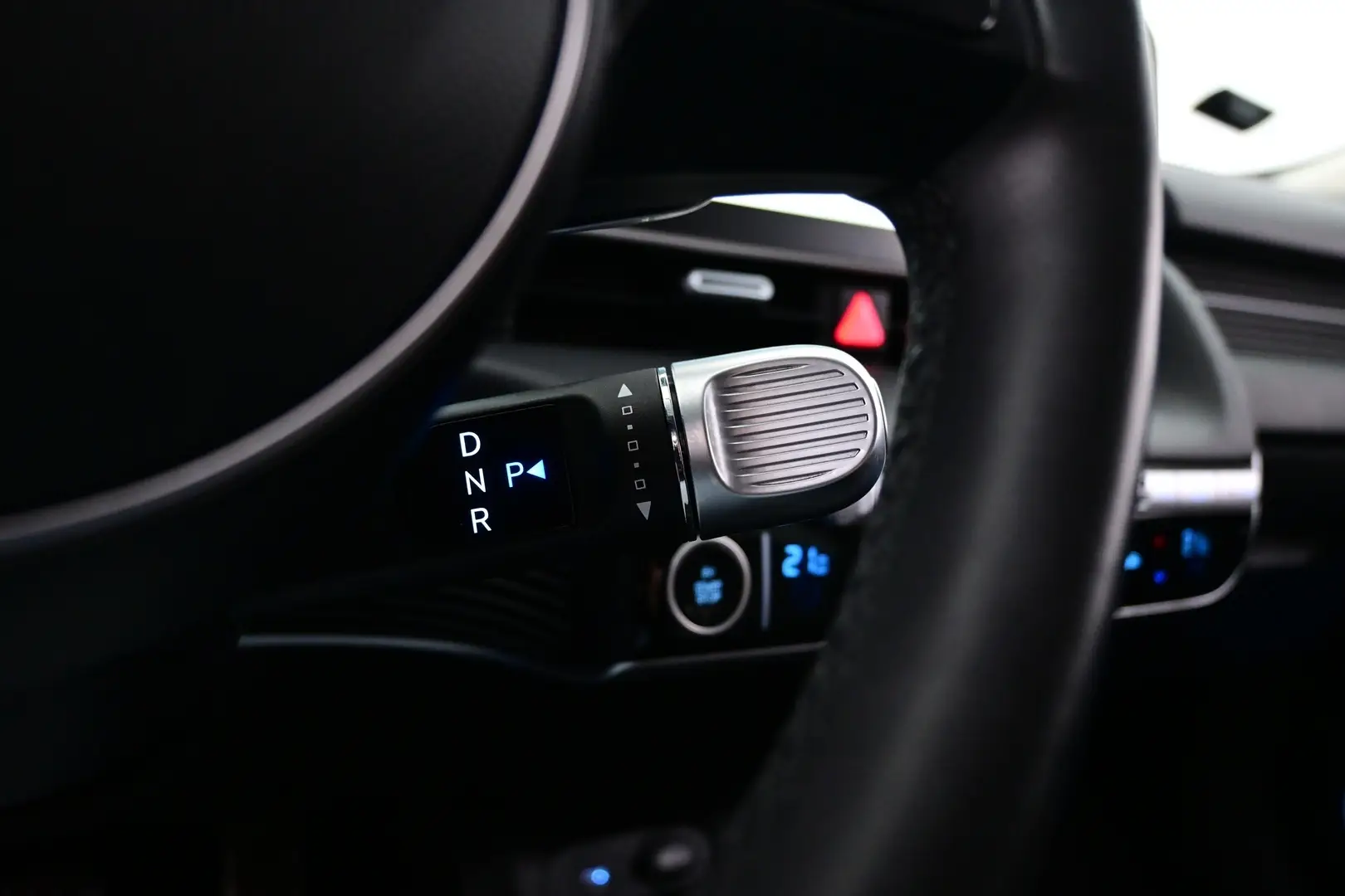Car Image - 6R8z4dfygPyaJ0pEZnoDDS