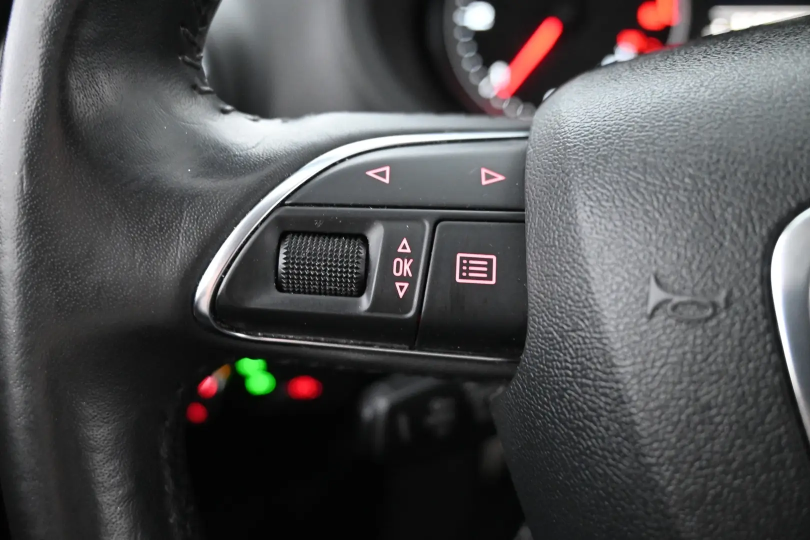 Car Image - 6pGZc9PgZEUmKgn718zlPo