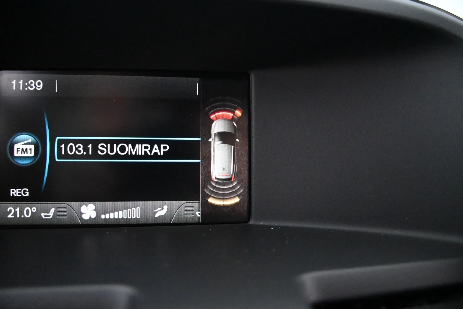 Car Image - 3lC4AdReMY7N1EySRgn8o7