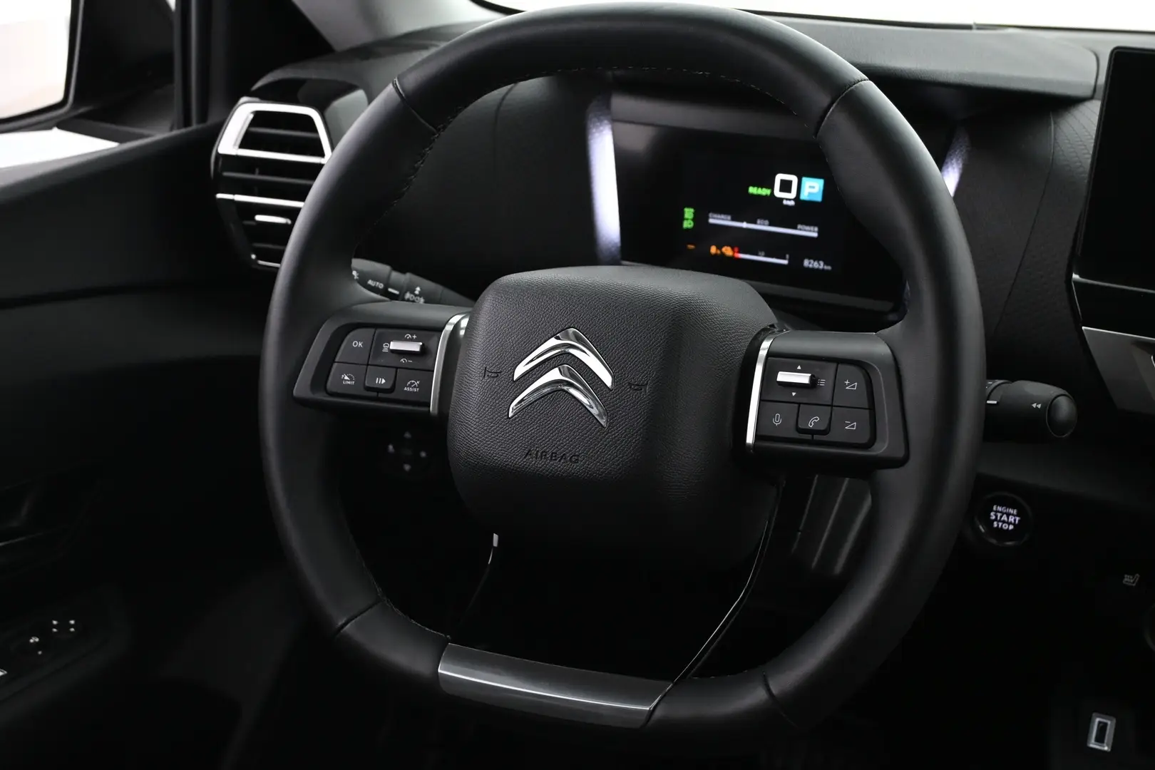 Car Image - 3jak0D5TLLX1d2NhyV5jpc