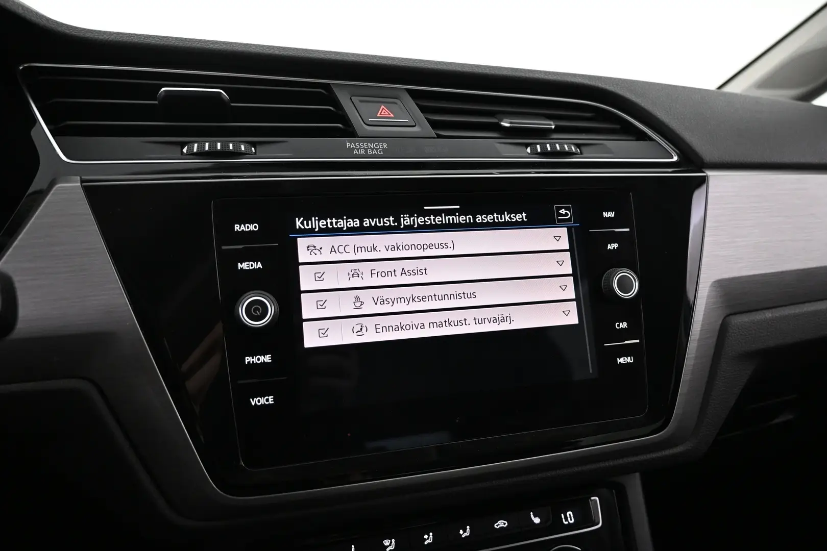 Car Image - 5EXCVIvs5k6tnkOcCeQuxj