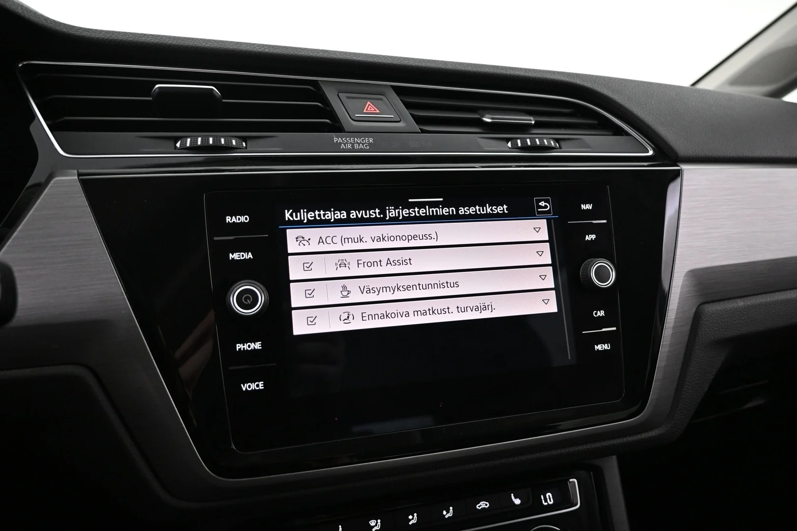 Car Image - 5EXCVIvs5k6tnkOcCeQuxj