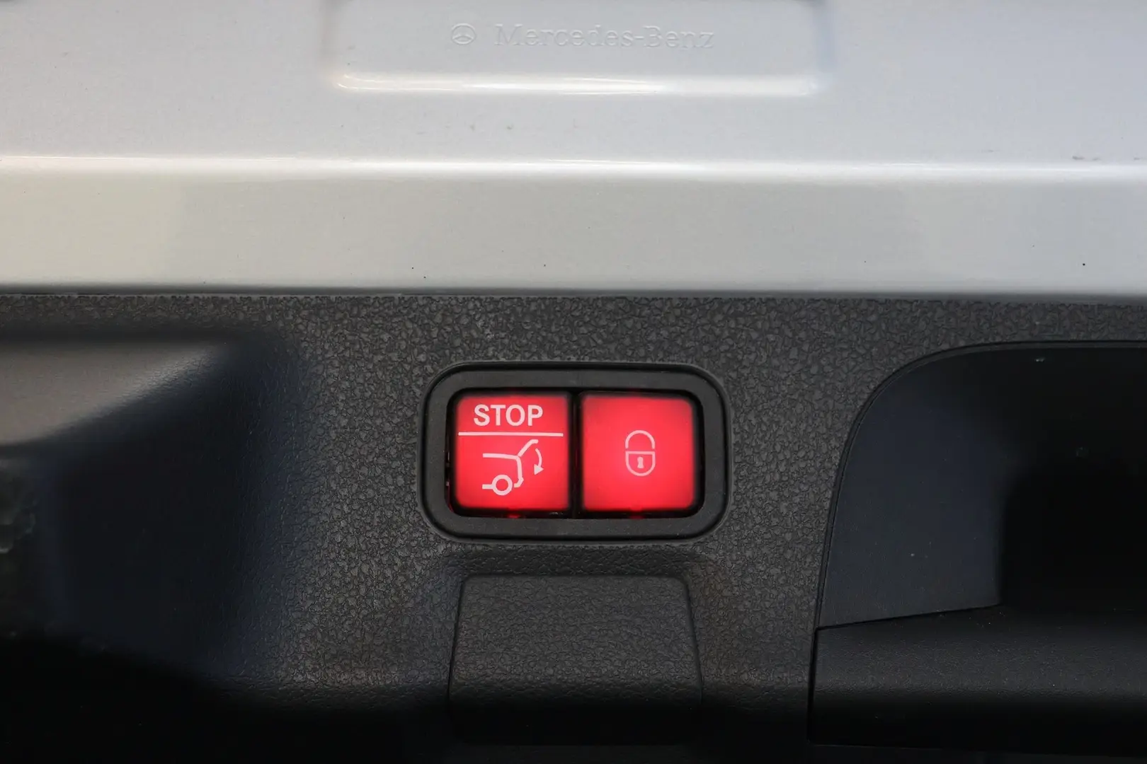 Car Image - da1yGszLHvMBmWHZW5C4F