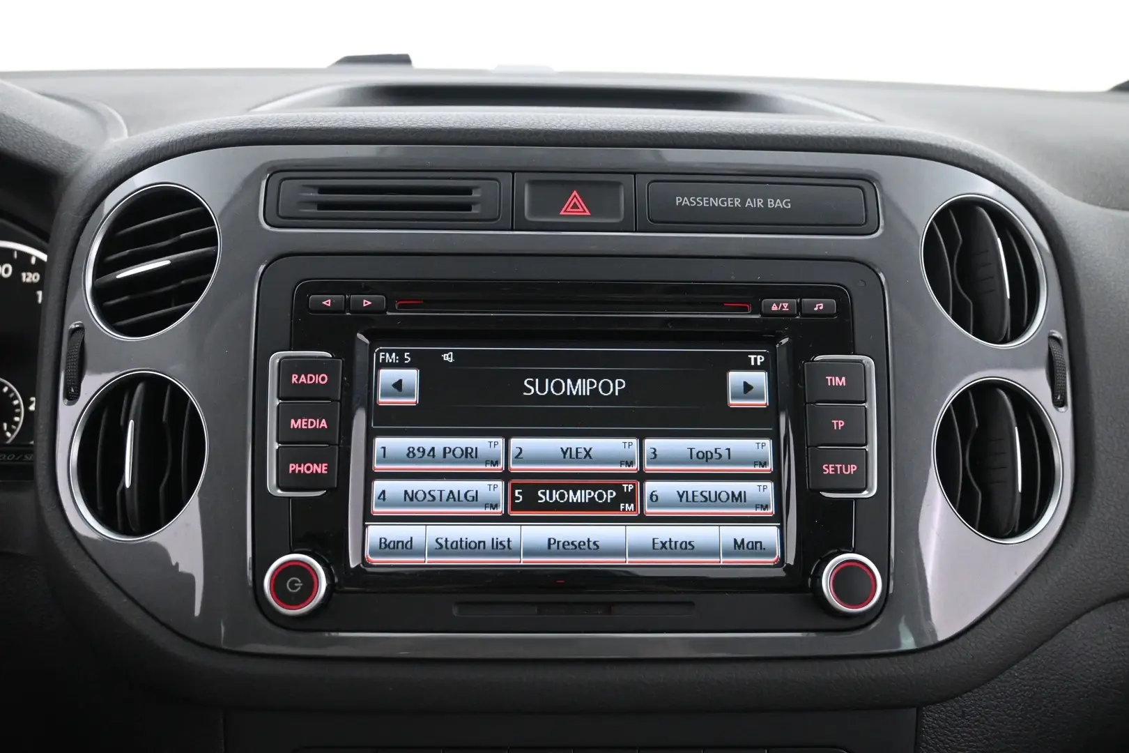 Car Image - 12I4UtnSJsnd7cRJs0fMF0
