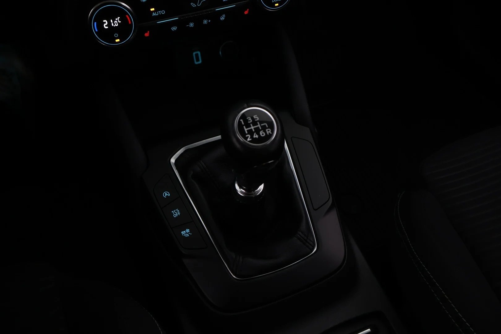 Car Image - 6zKuZQoWj3fexi0UicyyGV