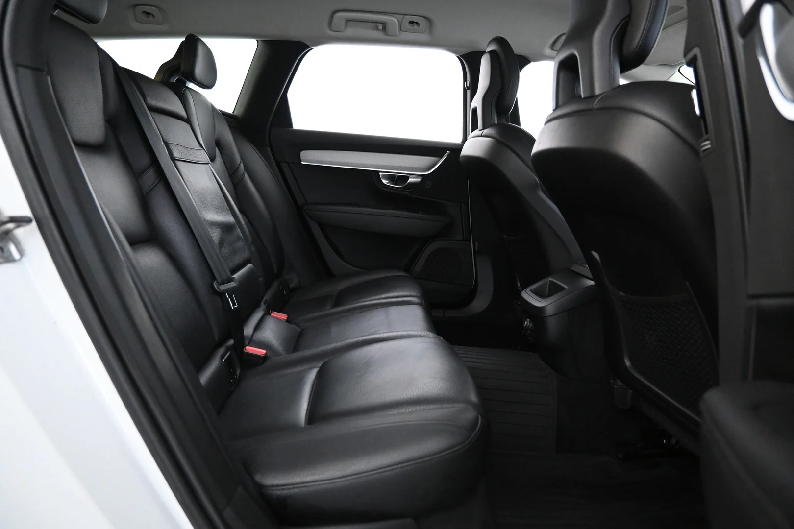 Car Image - 2h5C0H0yoW2ByiSO4k7Rfo