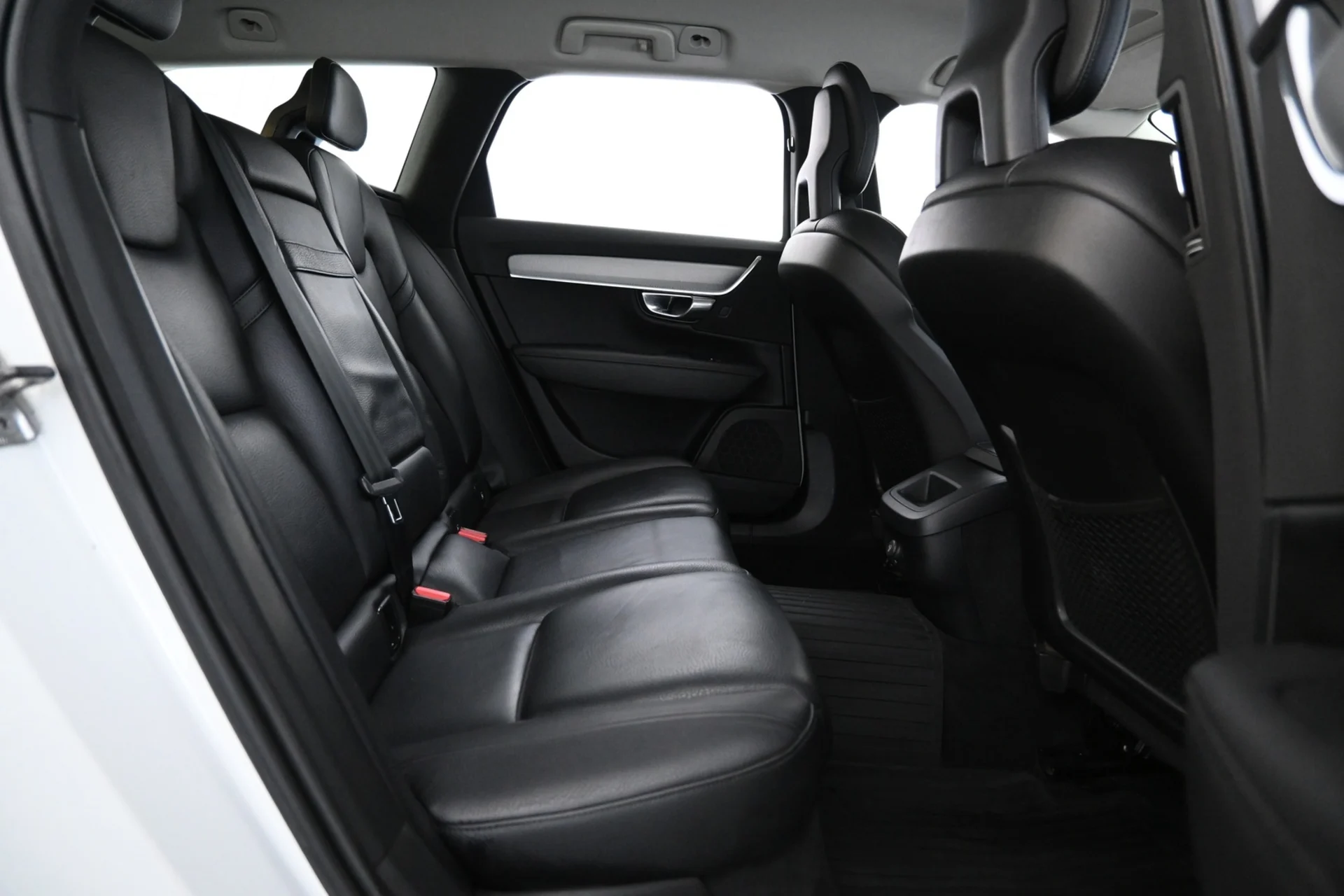 Car Image - 2h5C0H0yoW2ByiSO4k7Rfo