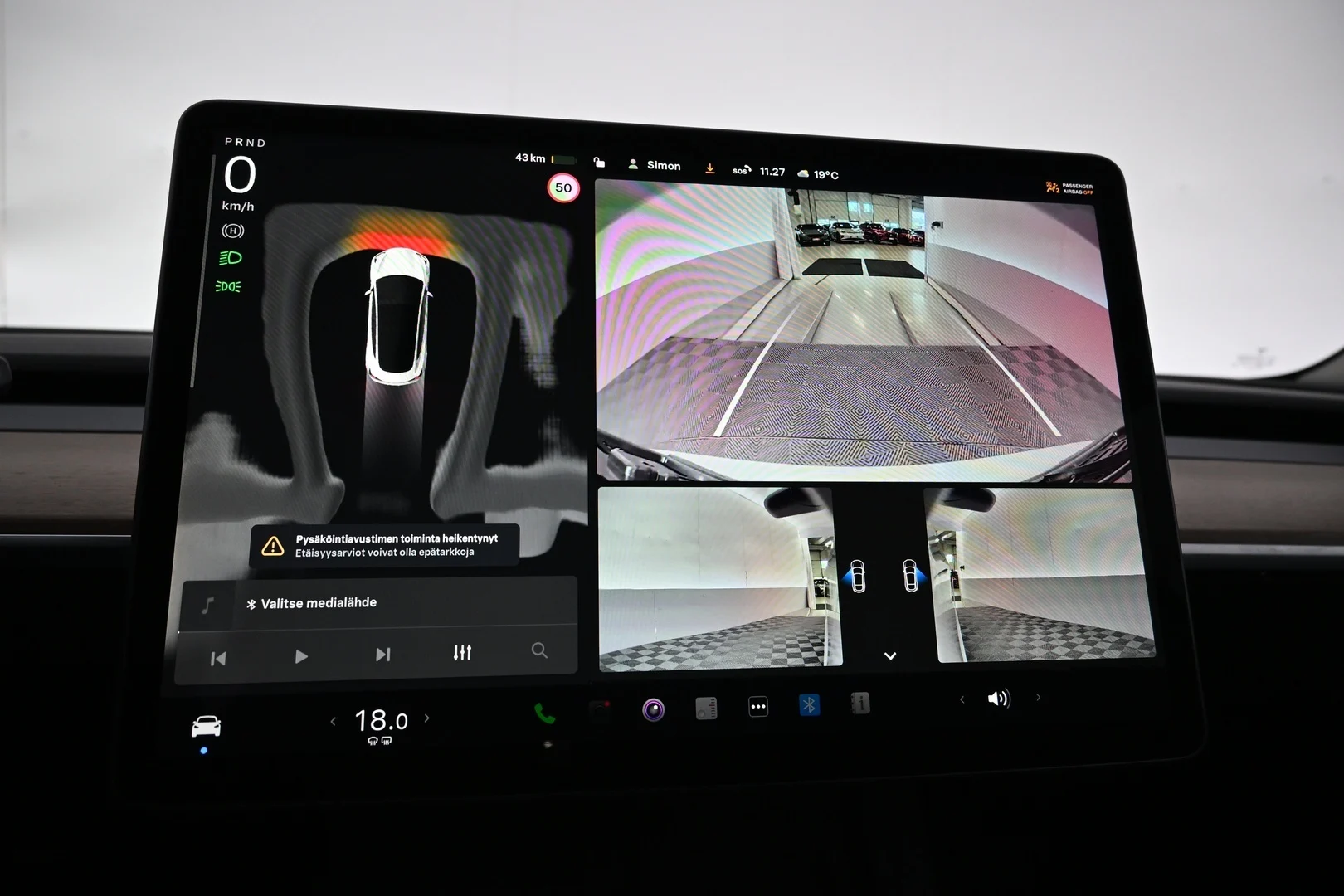 Car Image - 140MBpQPjLUu94iEeTkHE2