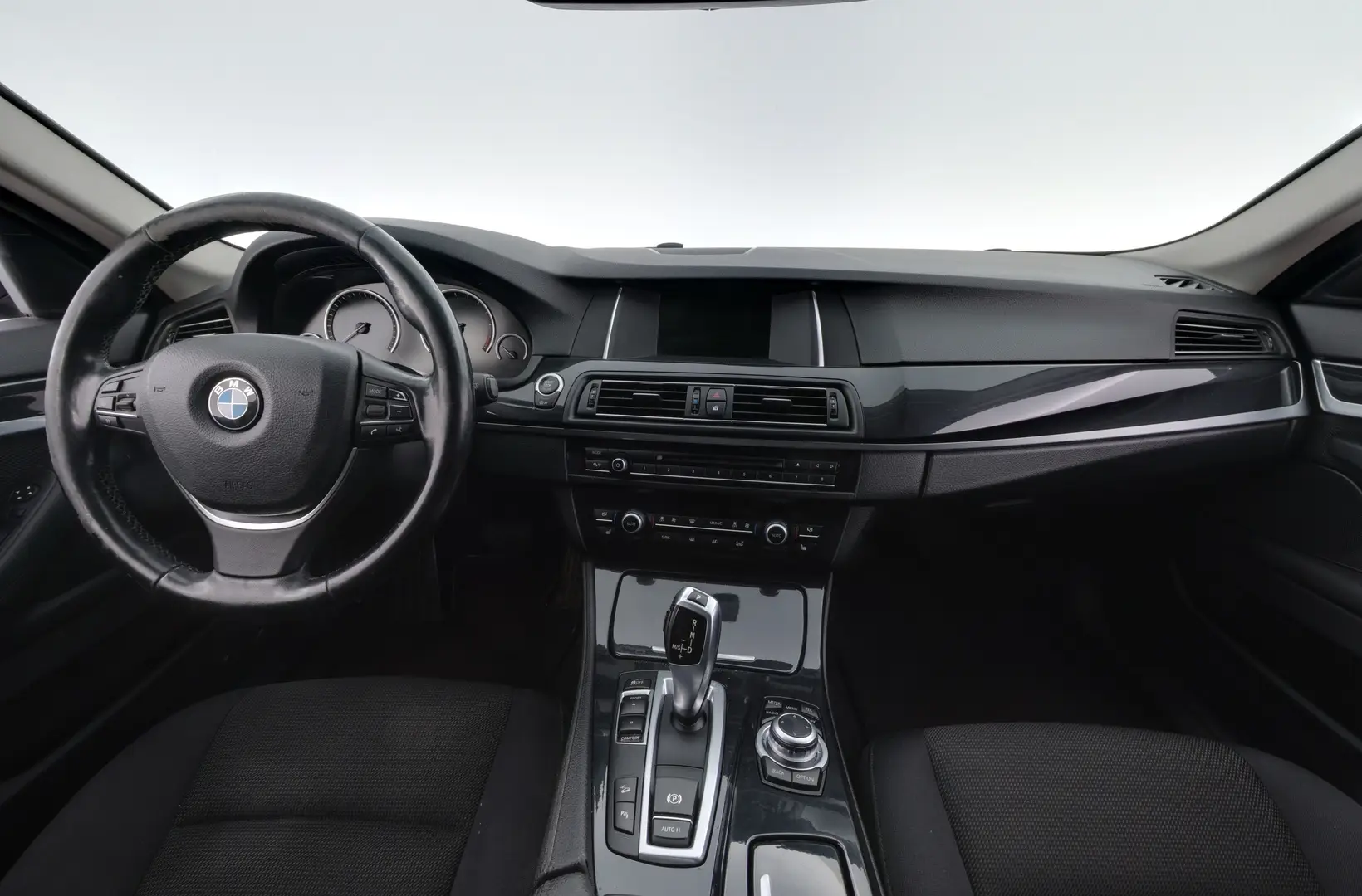 Car Image - 3hWrqkZoikzHBL3BXIyoZg