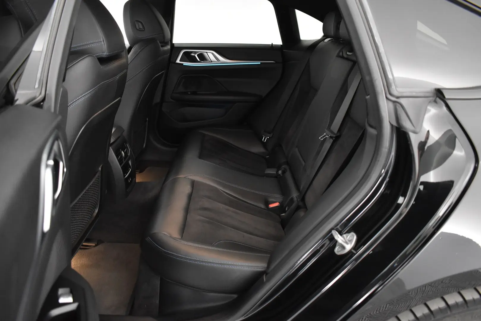 Car Image - Yb0MM4w2iCKx0HppUfW64