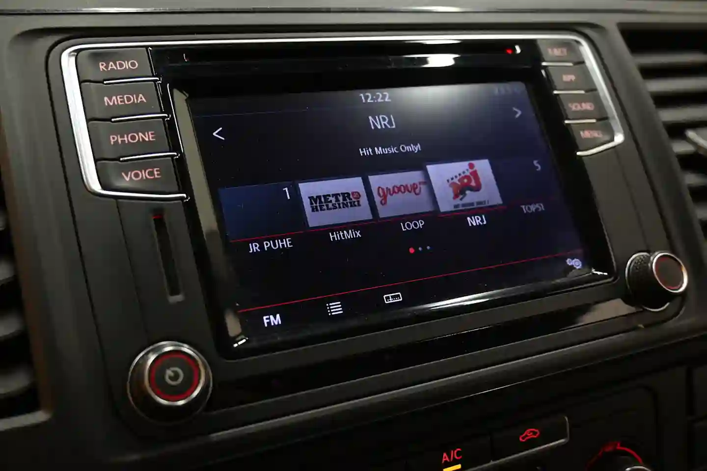 Car Image - 1S4RYQOeQbn9VoY42DLLKV