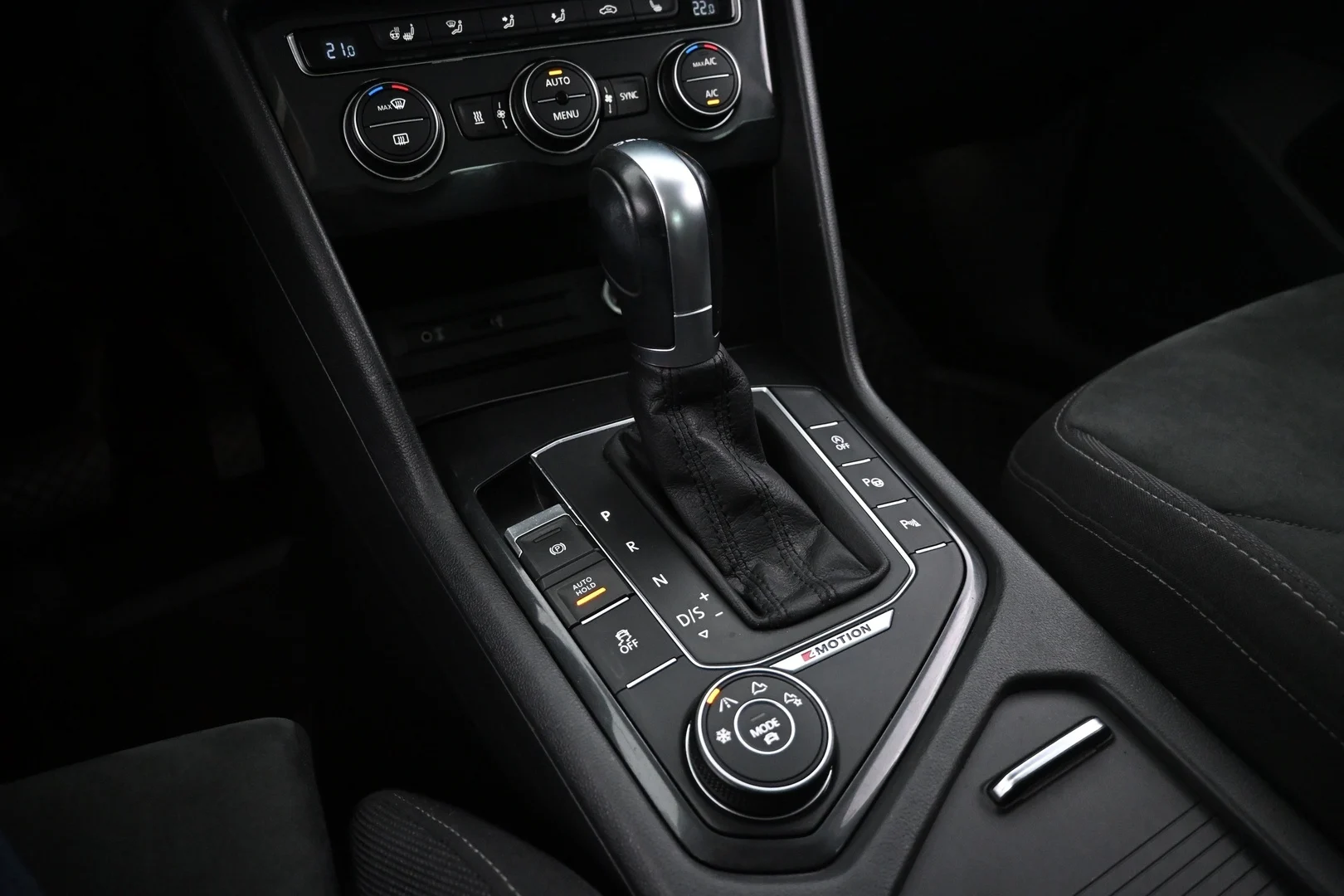 Car Image - IJbQ6uRteXcHXLfjbgQuo