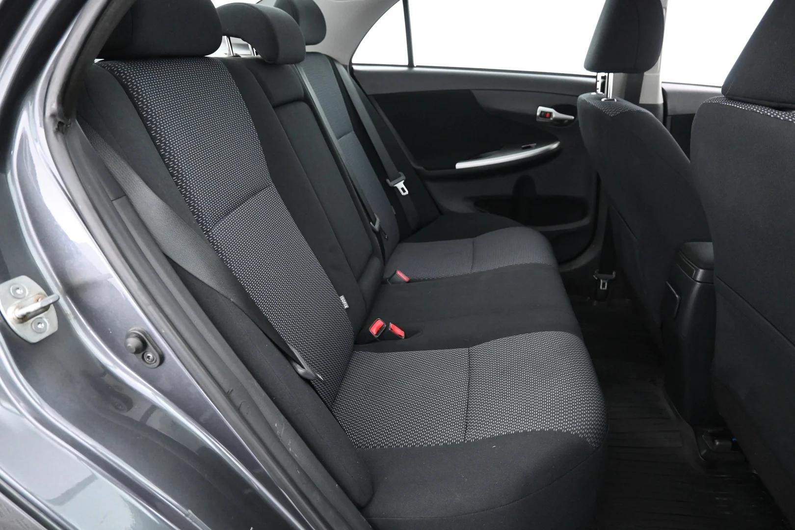 Car Image - QqdmiQ1i1M4h1jHKCCTVF