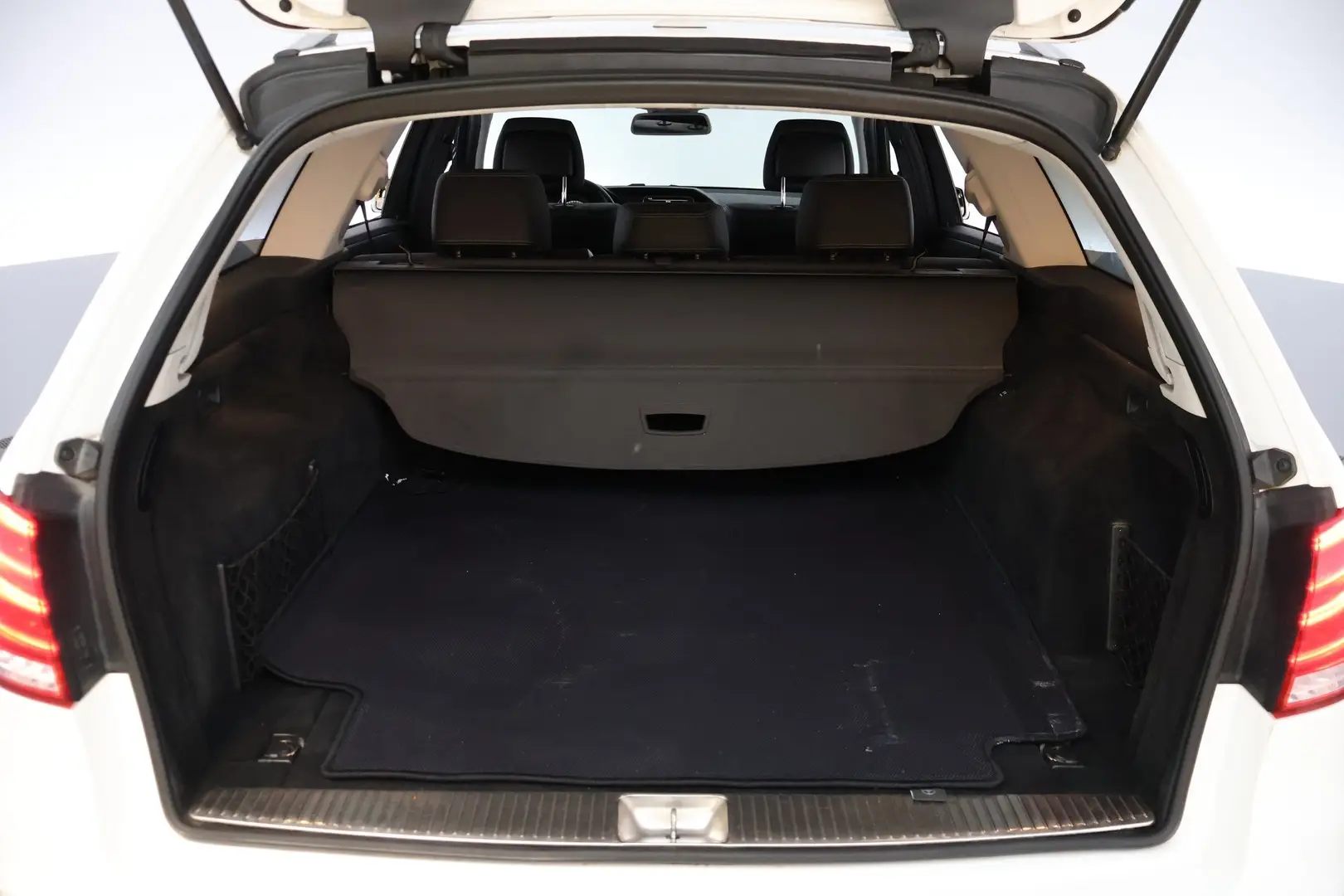 Car Image - 1G0KJEIfAuh2ezPE6Dtrnw