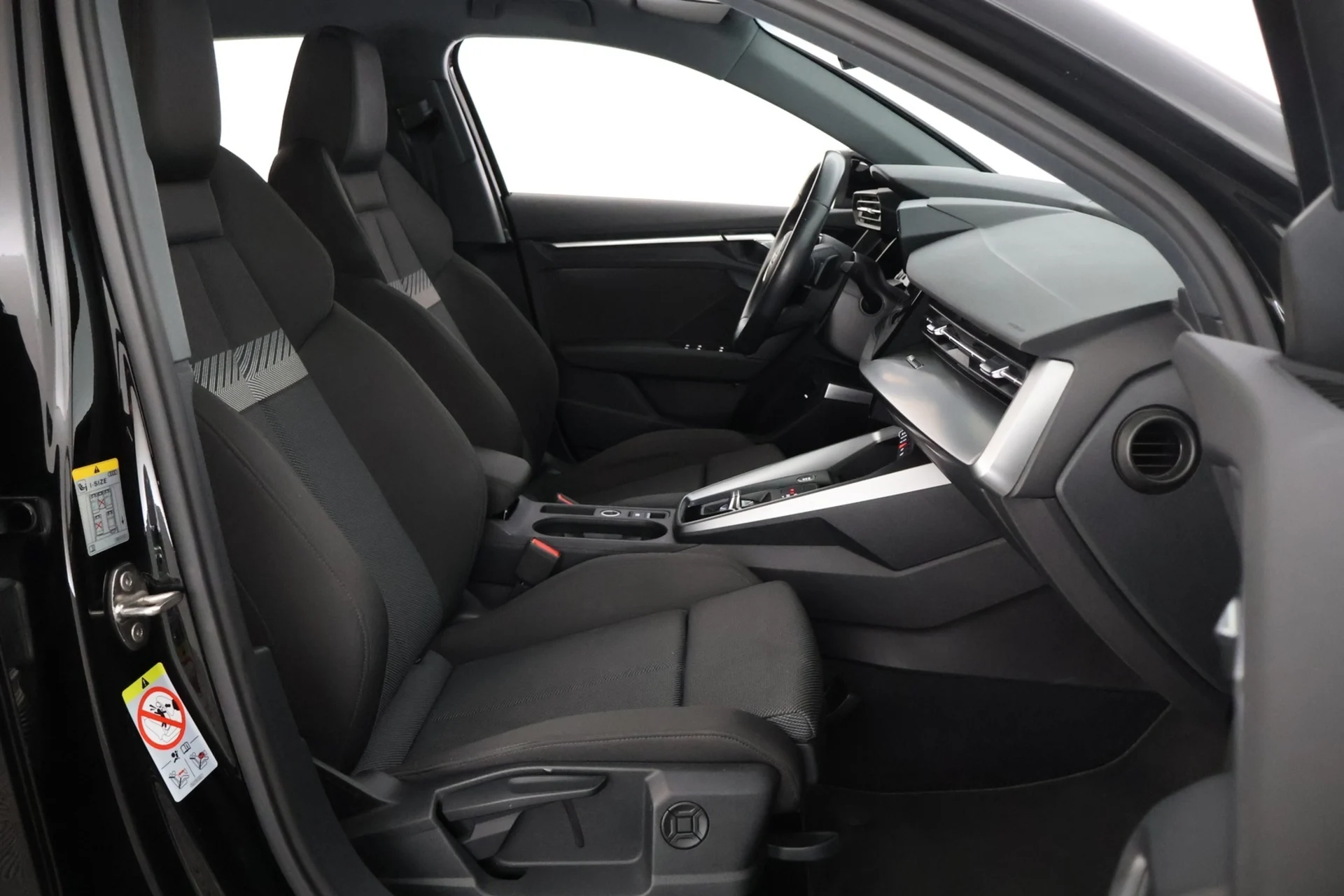 Car Image - 53HUm62MoZJMN4by0MKPR4