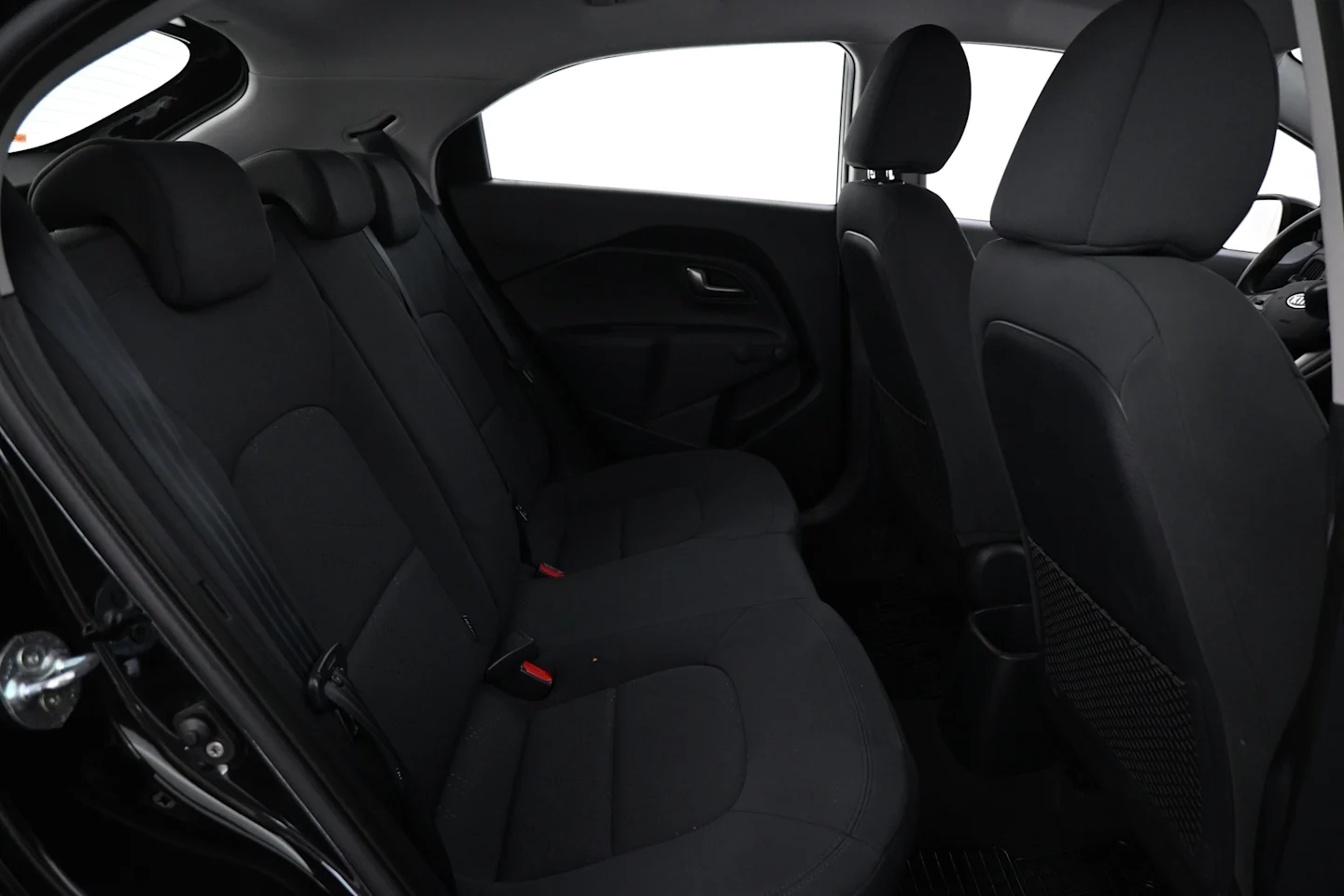 Car Image - 2mYIZjvMkQYp3XjM5w3gtI