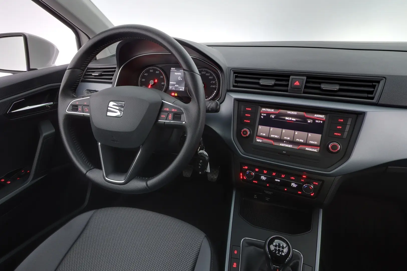Car Image - N1keoTs1Q4iuLavNLbBDI