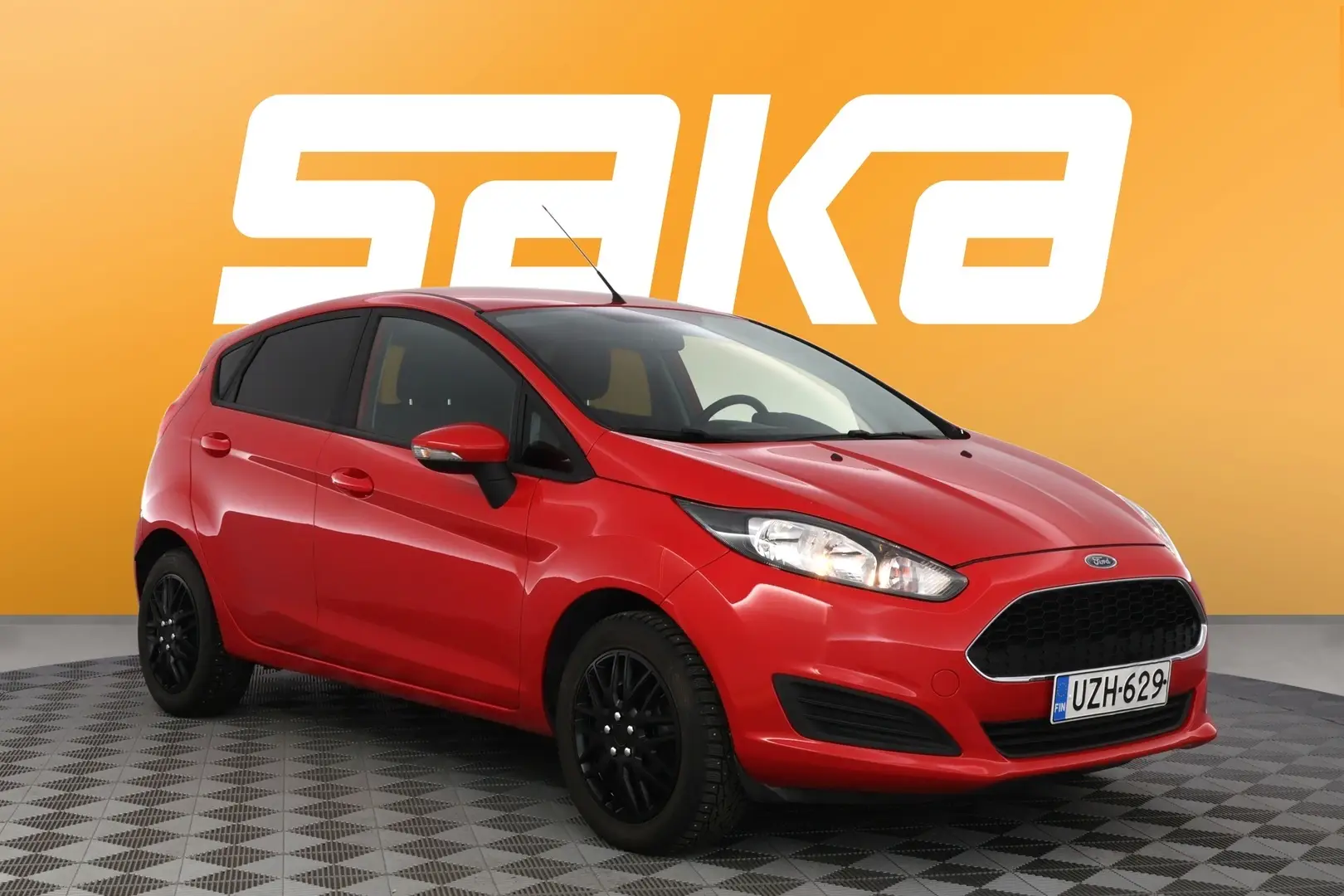 Car Image - 2010BCGeybzqKZFQK4cAA4