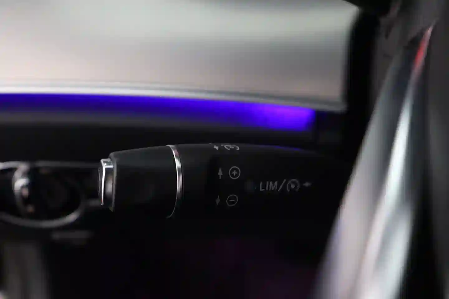 Car Image - 4tVp0VgP9OgwdiJmDYGnCe